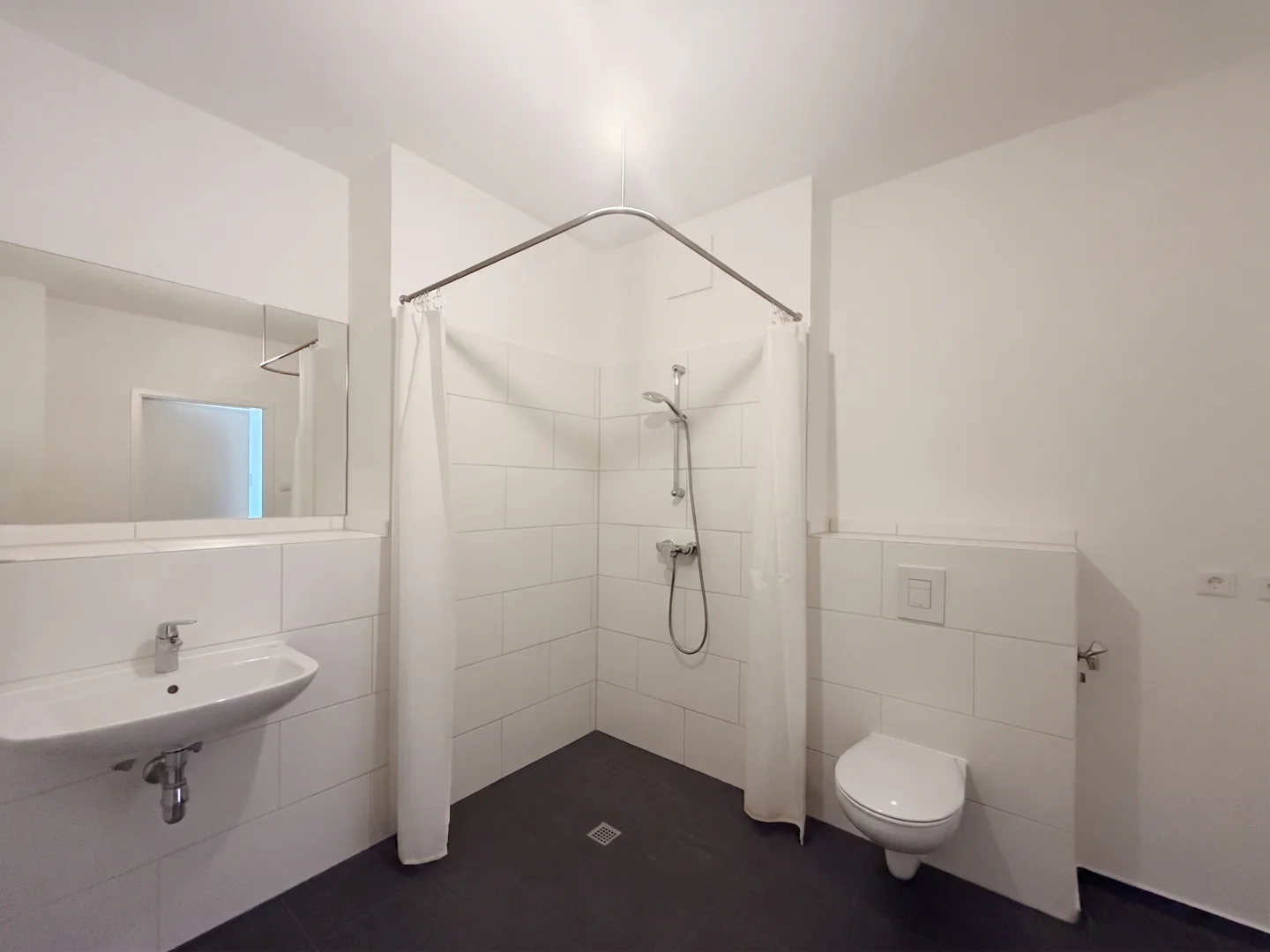 Lichtdurchflutete 2-Zimmer Wohnung in den "Alboingärten" - Photo 5