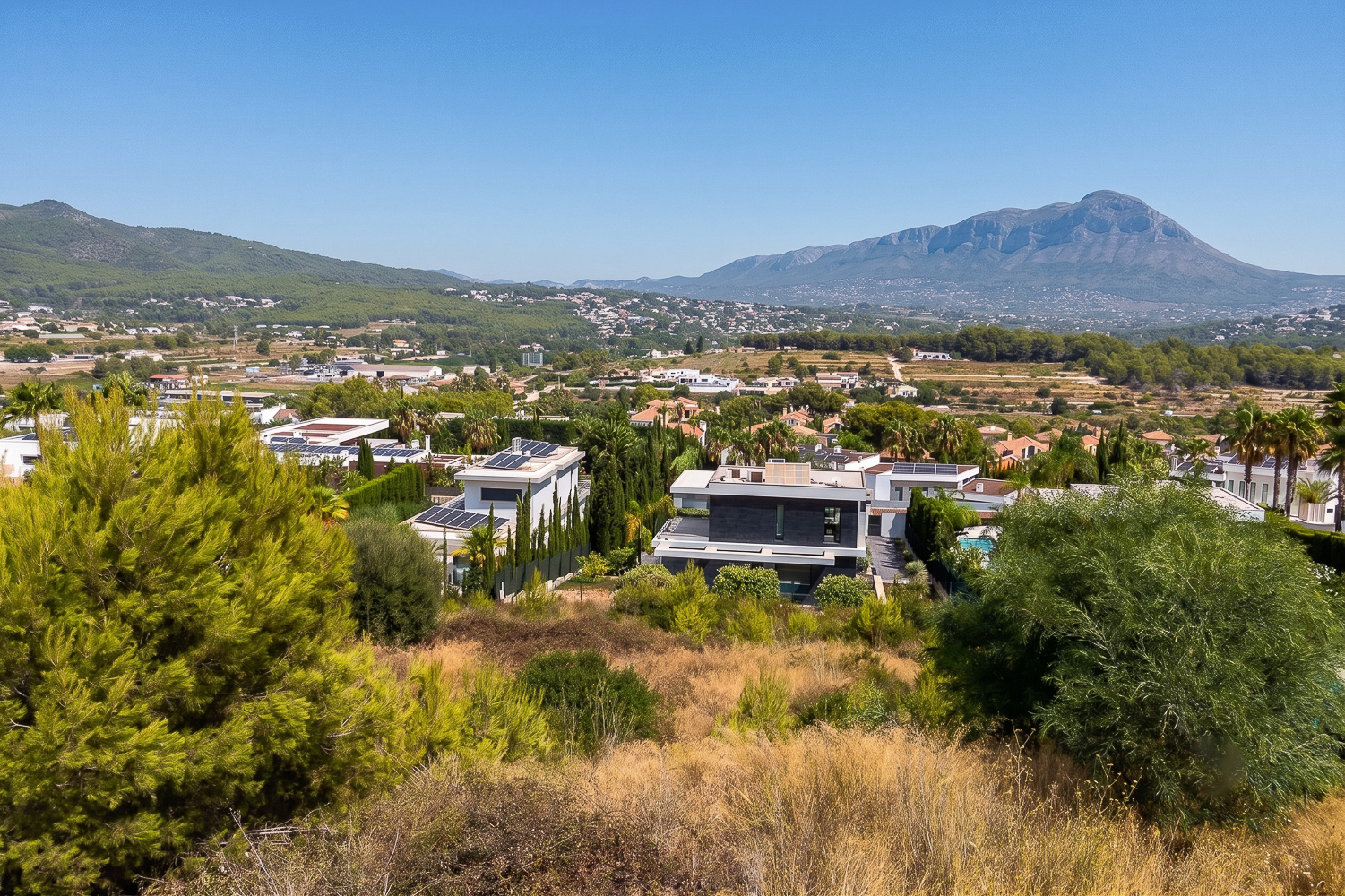 Gelegenheit: 1.029 m² großes Grundstück für eine Luxusvilla mit freiem Blick in Jávea