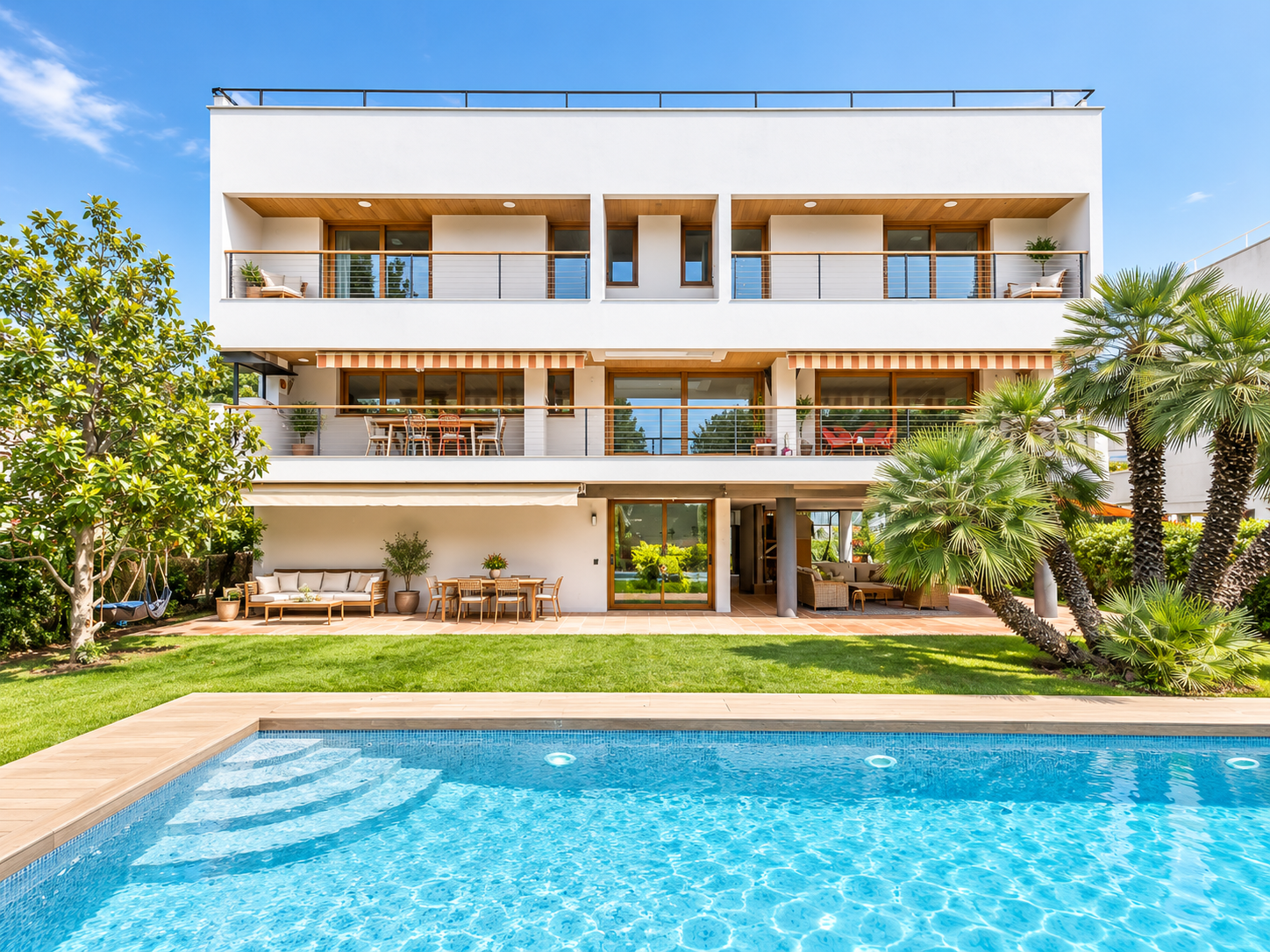 Arquitectura nórdica con alma mediterránea en Esplugues
