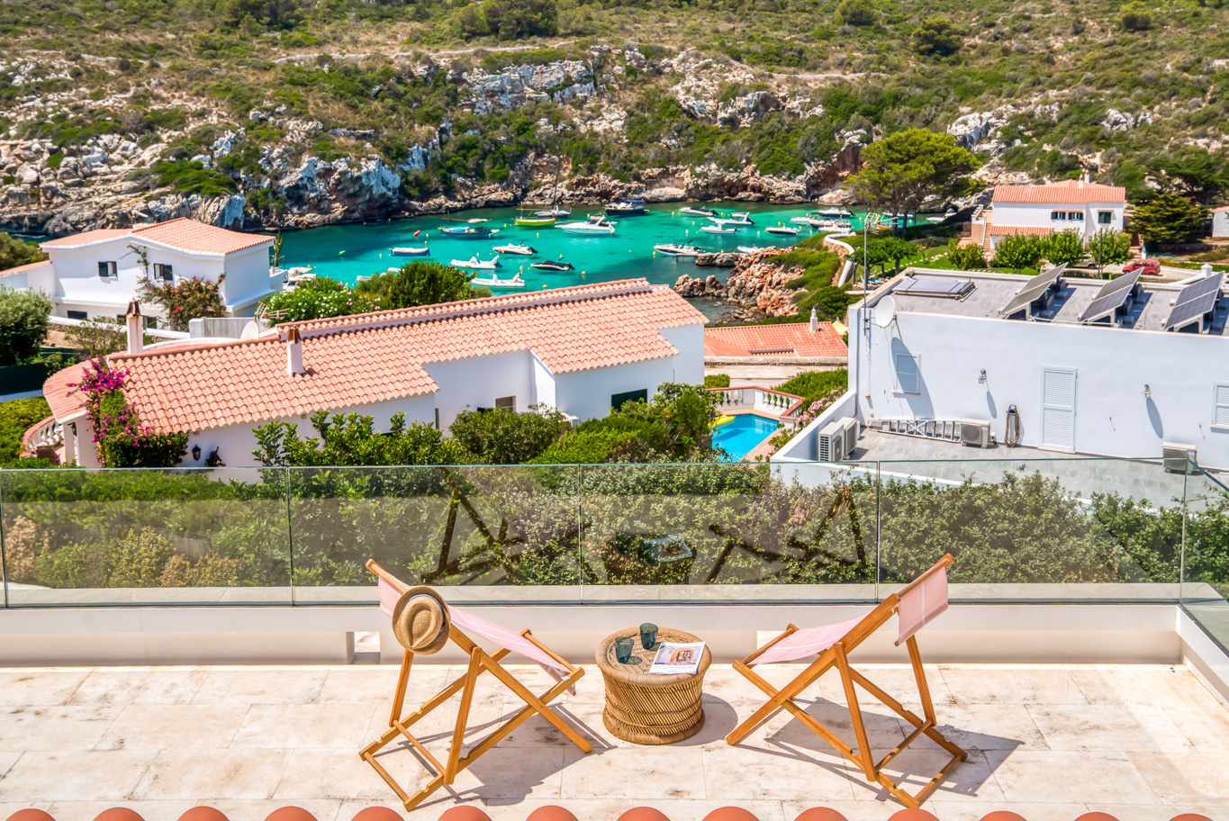 Exklusiver Neubau mit Pool in Es Canutells, Menorca