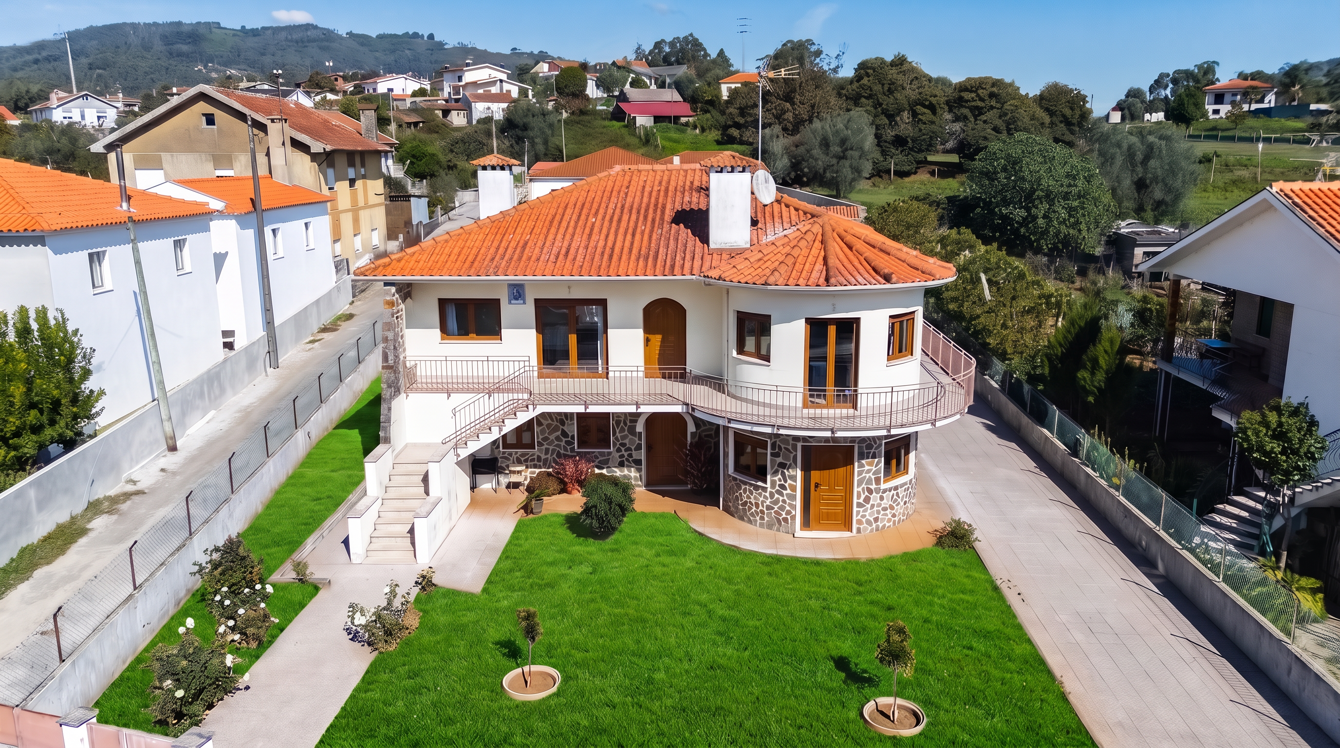 4-Zimmer-Haus mit zwei unabhängigen Etagen in Vila Verde, Braga, Nordportugal [KI-modifiziert]