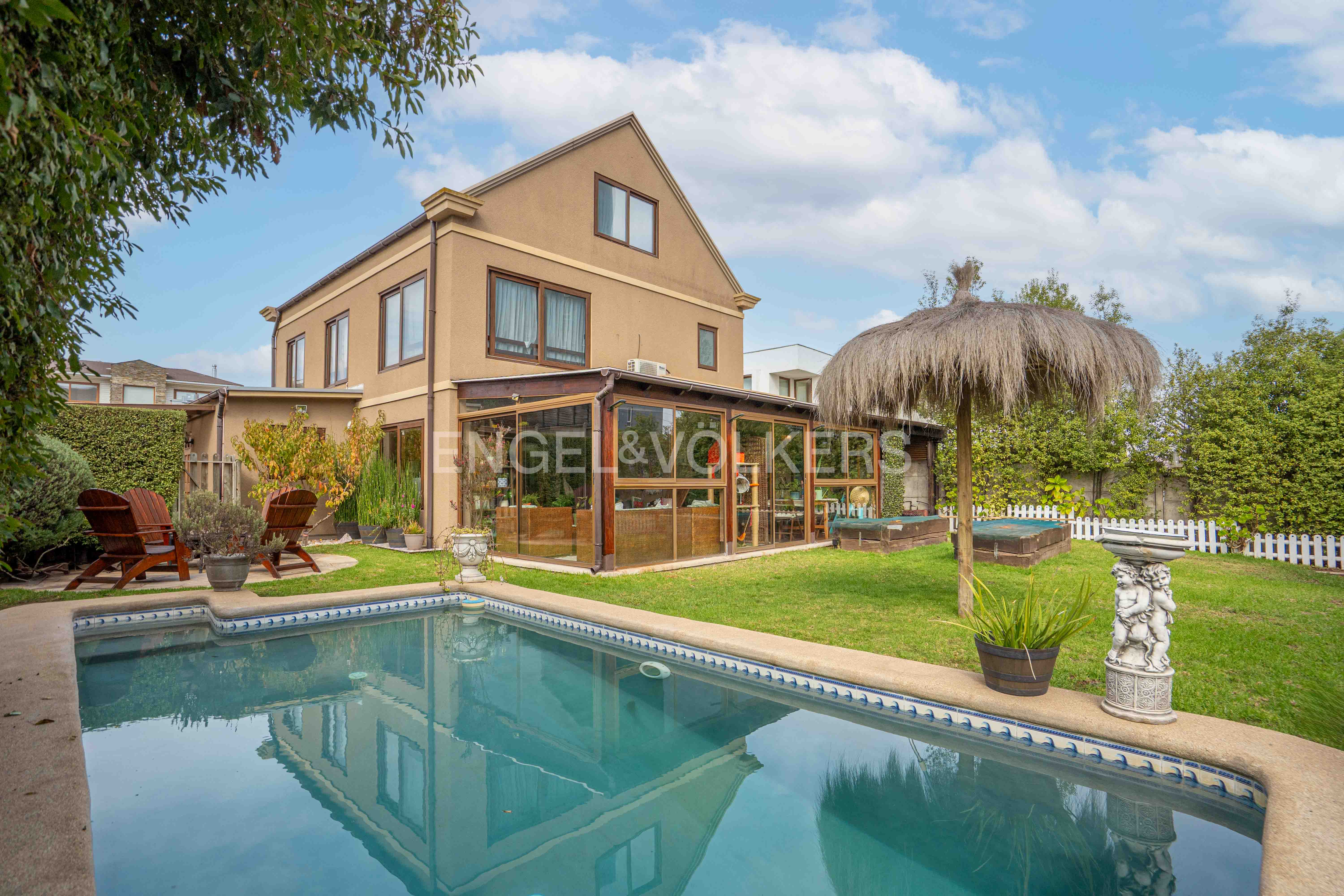 Moderna y Acogedora casa