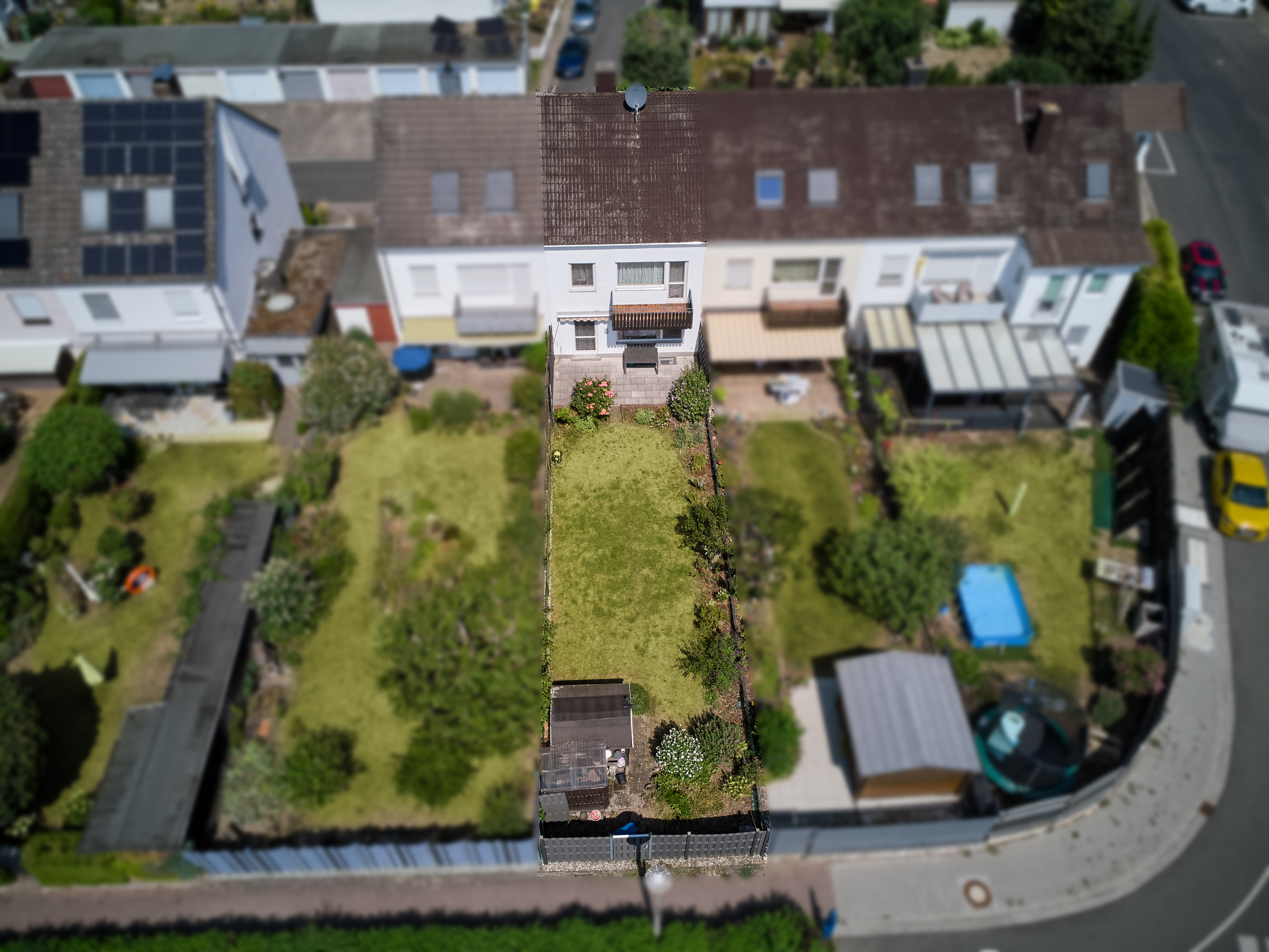 Charmantes Reihenmittelhaus mit Südgarten und Ausbaureserve in begehrter Wohnlage von Niederdorfelden