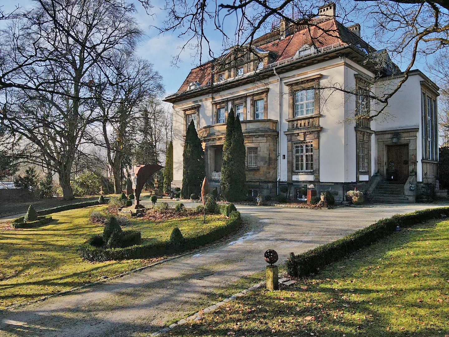 Exklusive Jugendstil-Villa – Historischer Charme trifft auf luxuriösen Wohnkomfort
