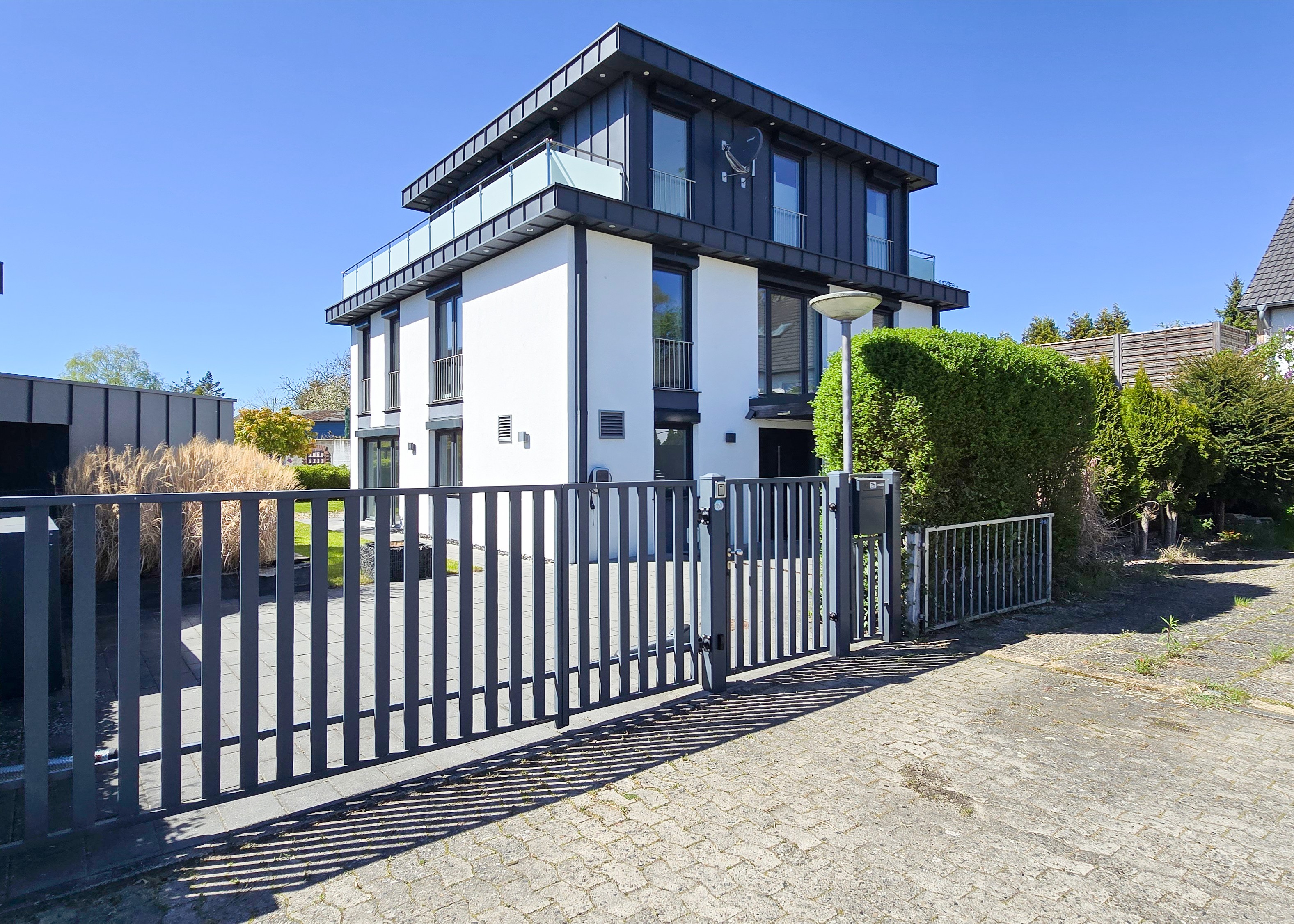 Angekommen - Modern, Groß, Sparsam - Effizienz wohnen mit der Familie