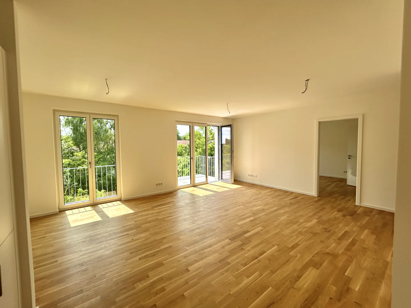 Lichtdurchflutet & Modern: Neubauwohnung mit Balkon & Aufzug - Foto 4