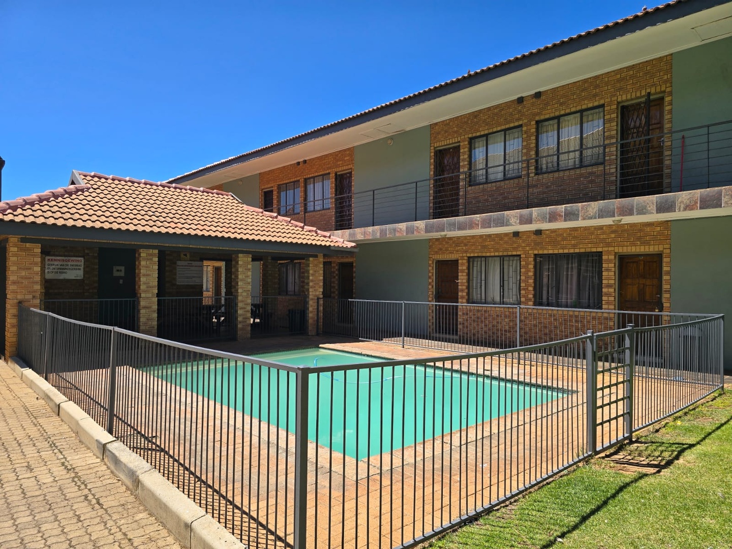2 Bedroom Flat for Sale