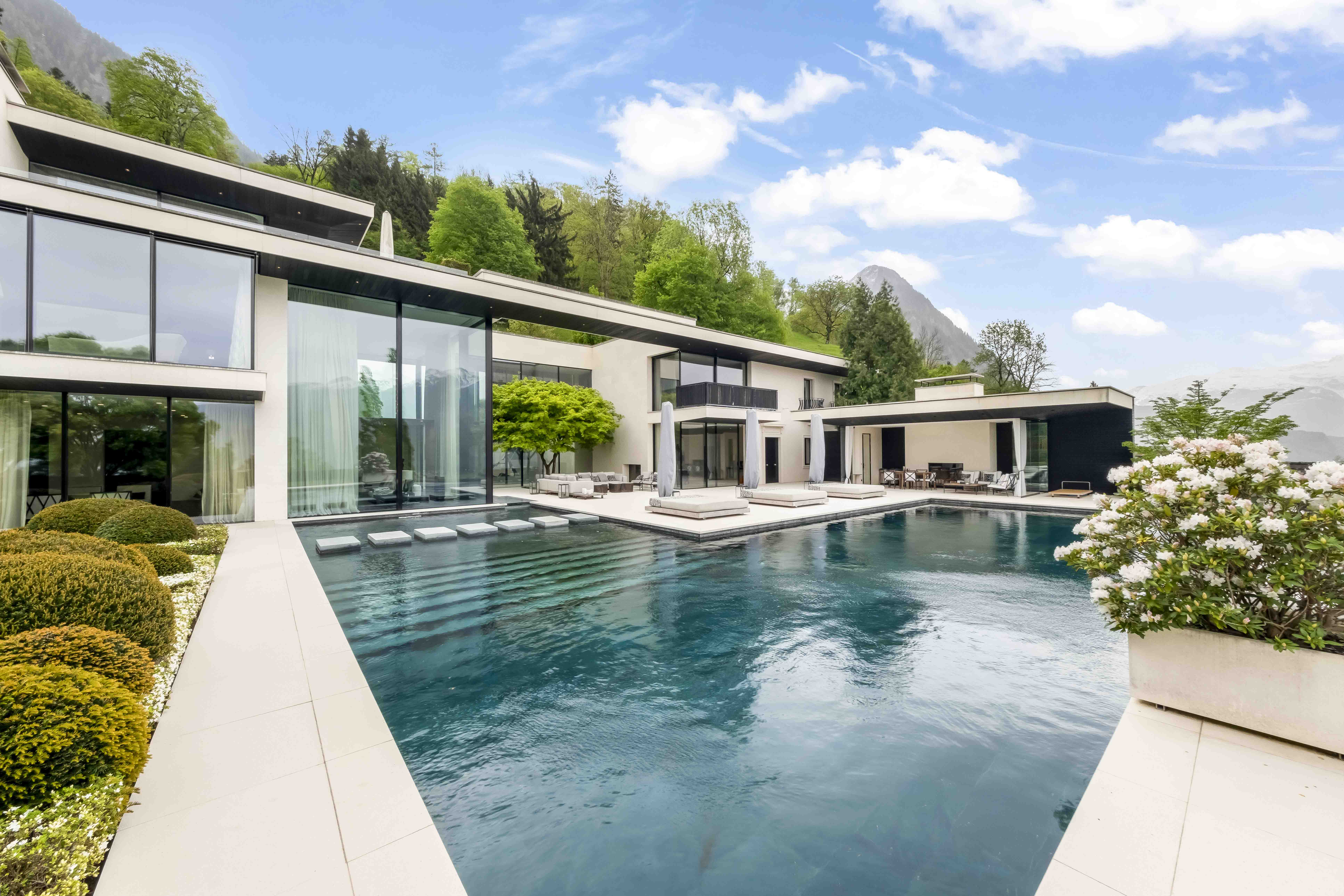 Villa Royal Sky - Top of Liechtenstein