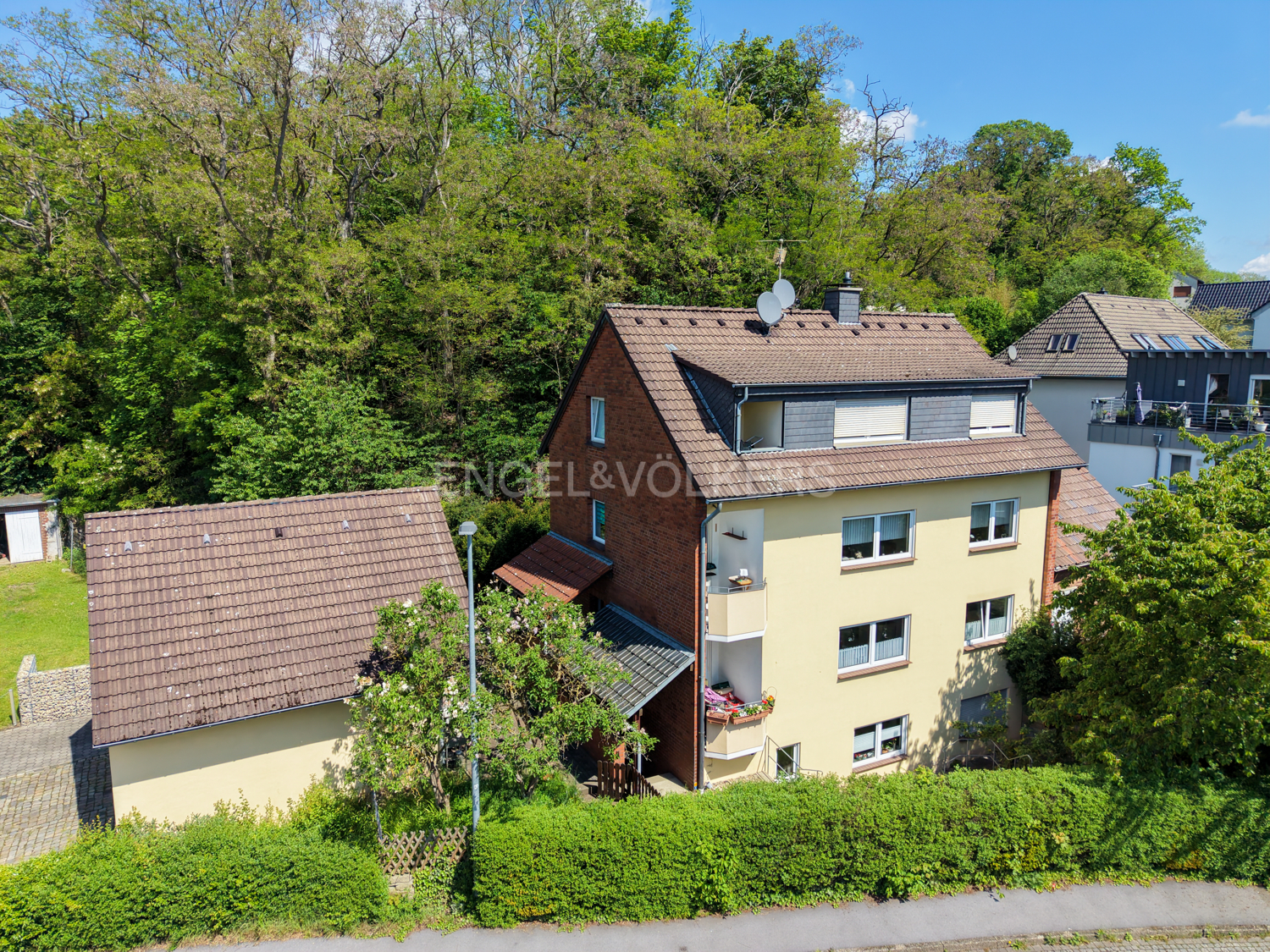 Sicheres Investment – Gepflegtes 4-Parteienhaus in Schwerte-Westhofen