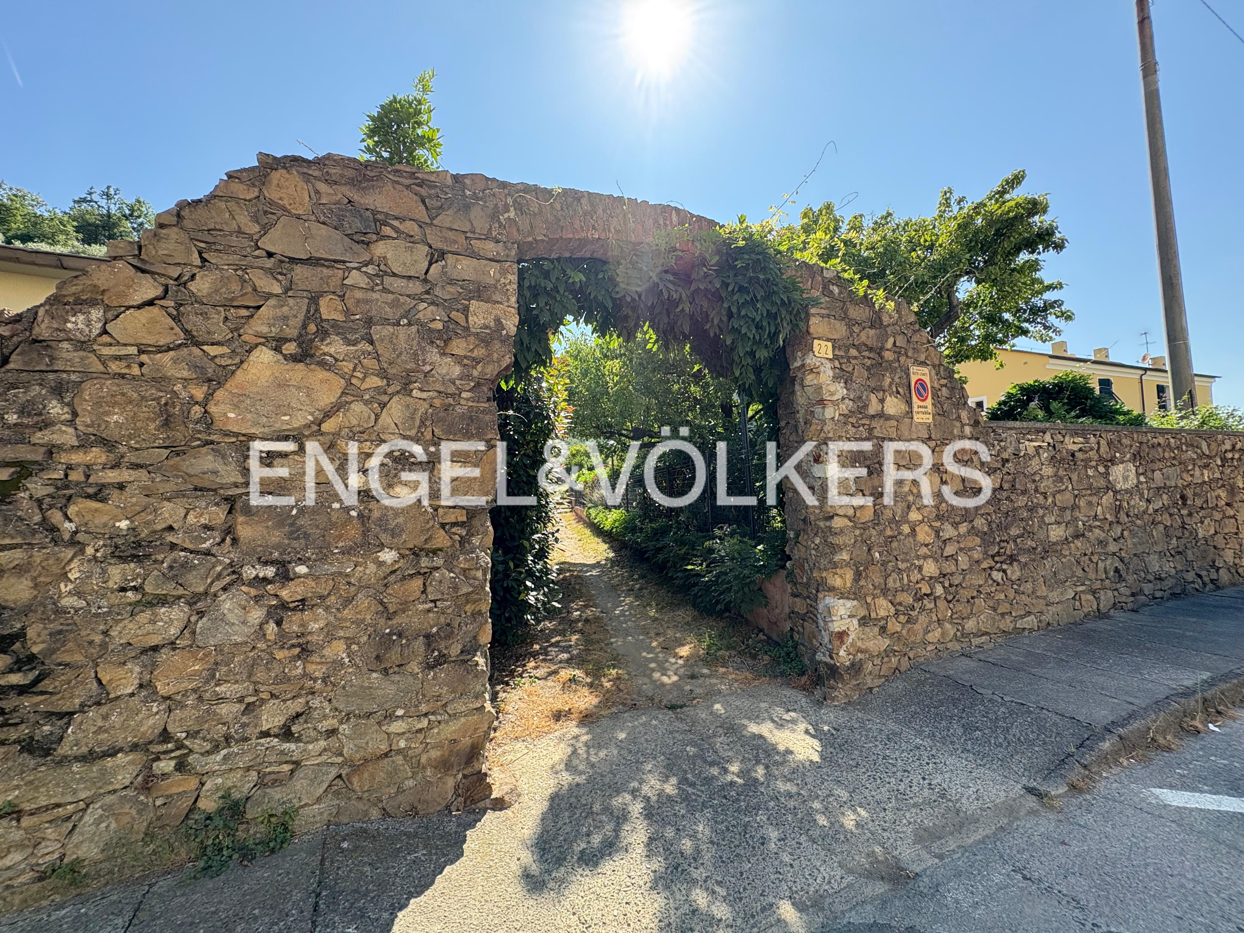 Buildable land in Sestri Levante