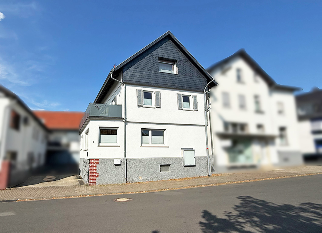 Wohnen & Arbeiten vereint – Großzügiges Einfamilienhaus in zentraler Lage