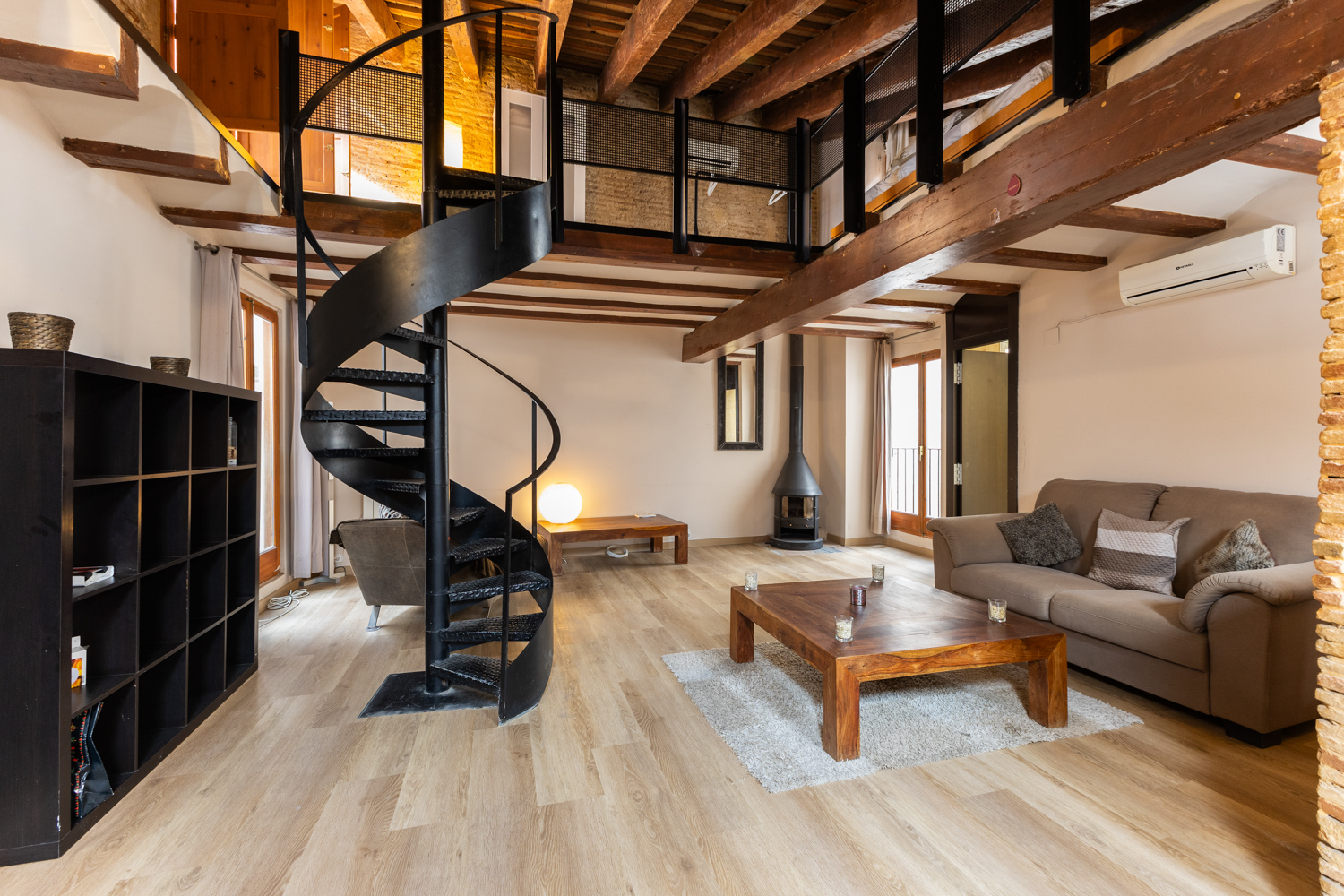 Home with attic and wooden beams in La Seu