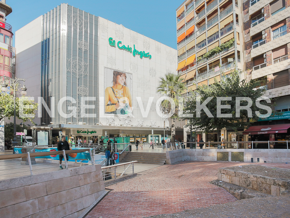 Local en venta en rentabilidad en Sant Francesc