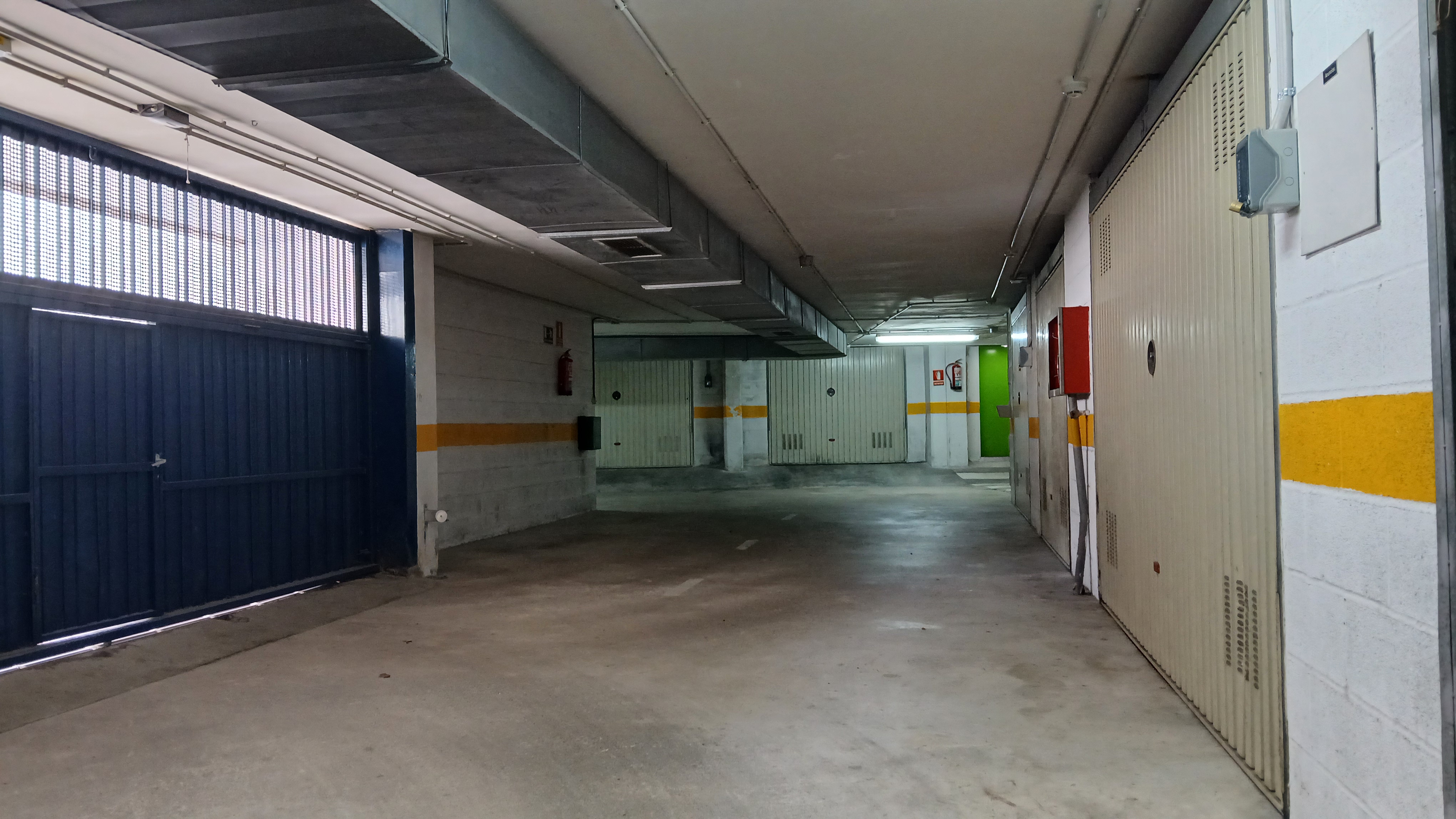 Closed garage on the beachfront in Ostende