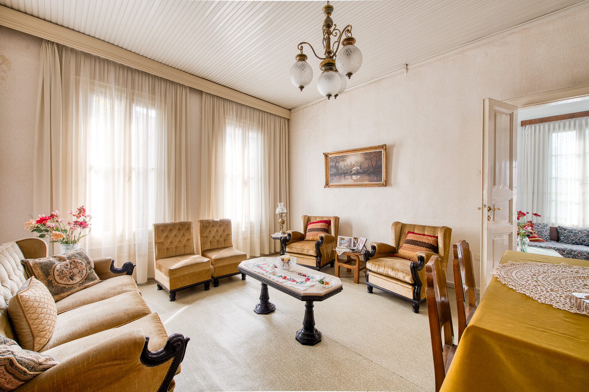 Listed detached house with courtyard and panoramic view in Ano Poli