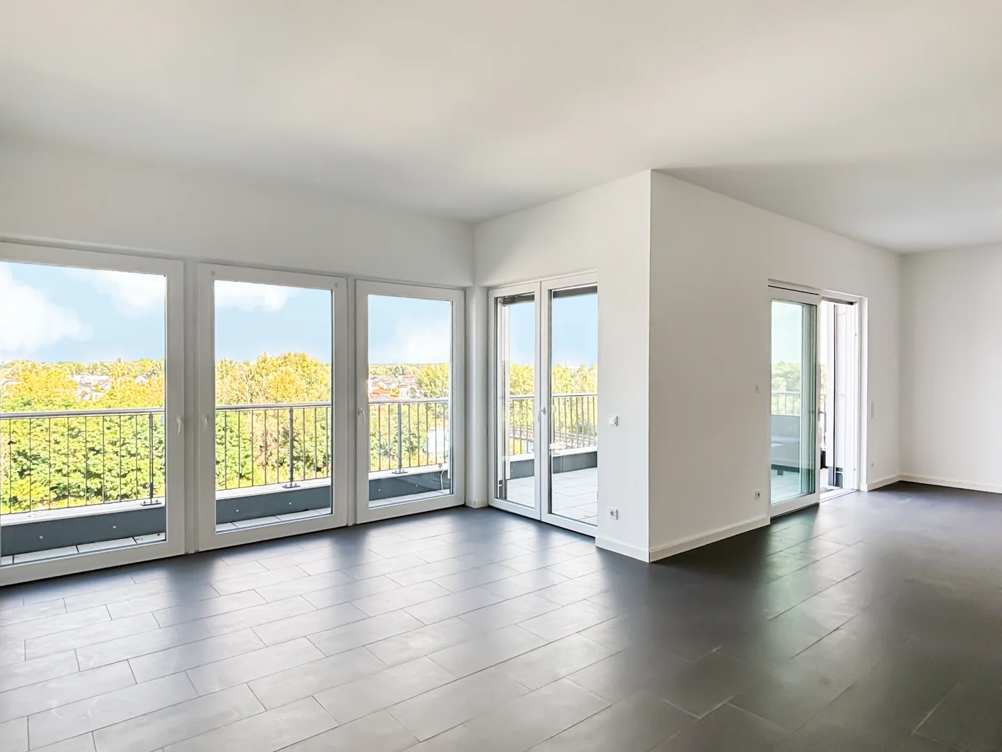 Lichtdurchflutete 3-Zimmer-Residenz mit Wasserblick - Photo 2