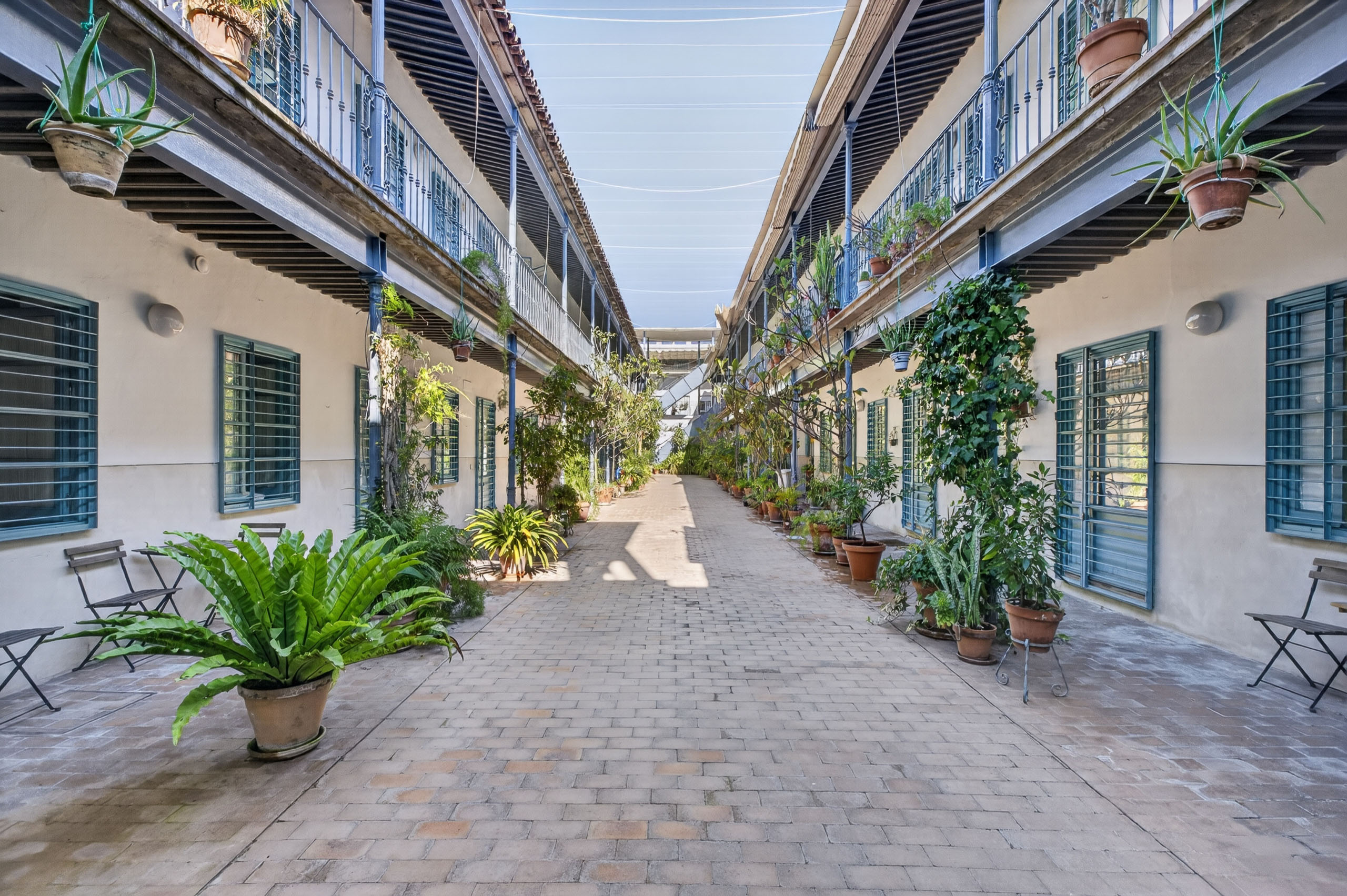 Exclusivo apartamento para reformar junto a la Alameda