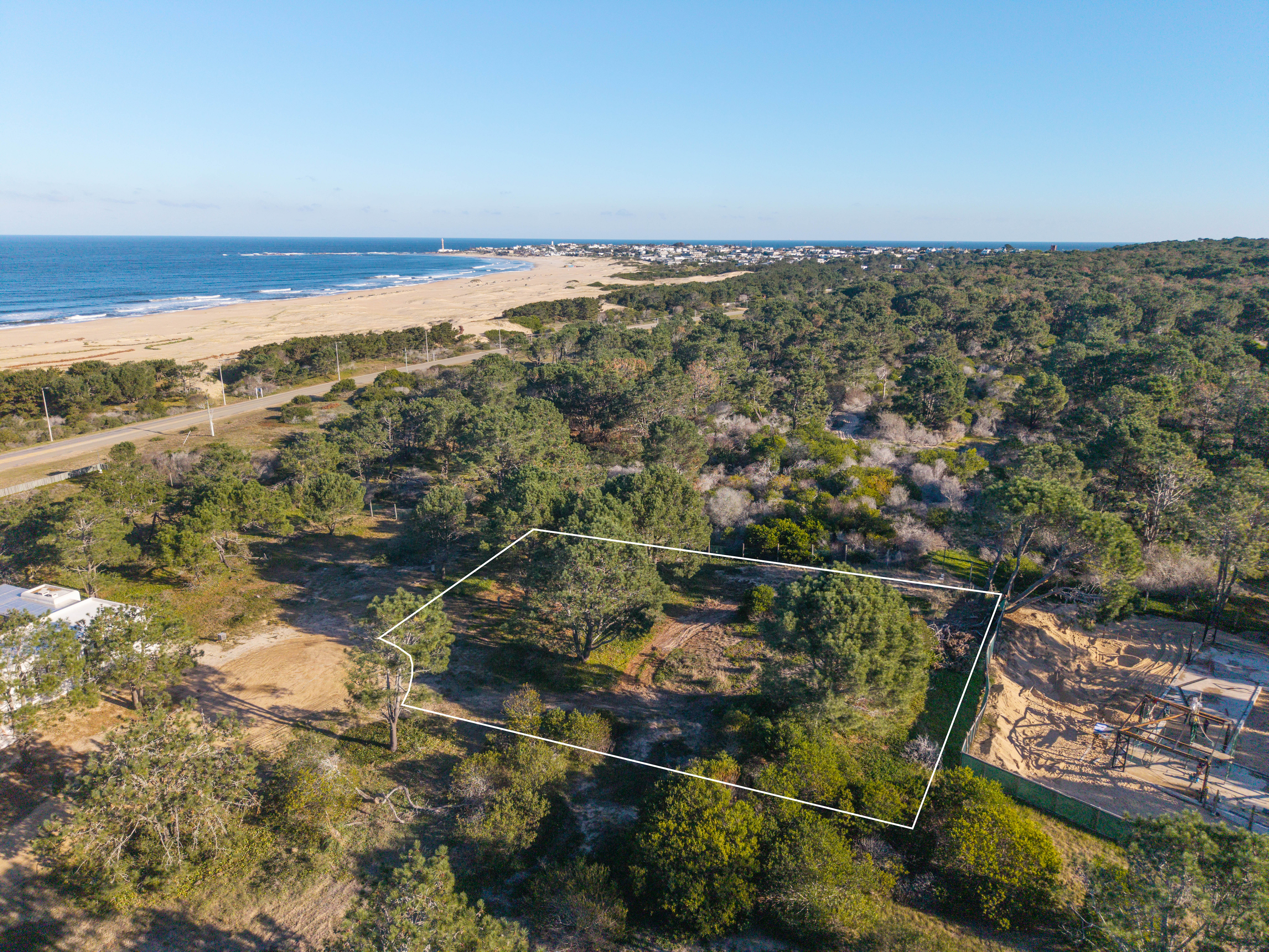 Excellent Lot in Hidden Lagoon