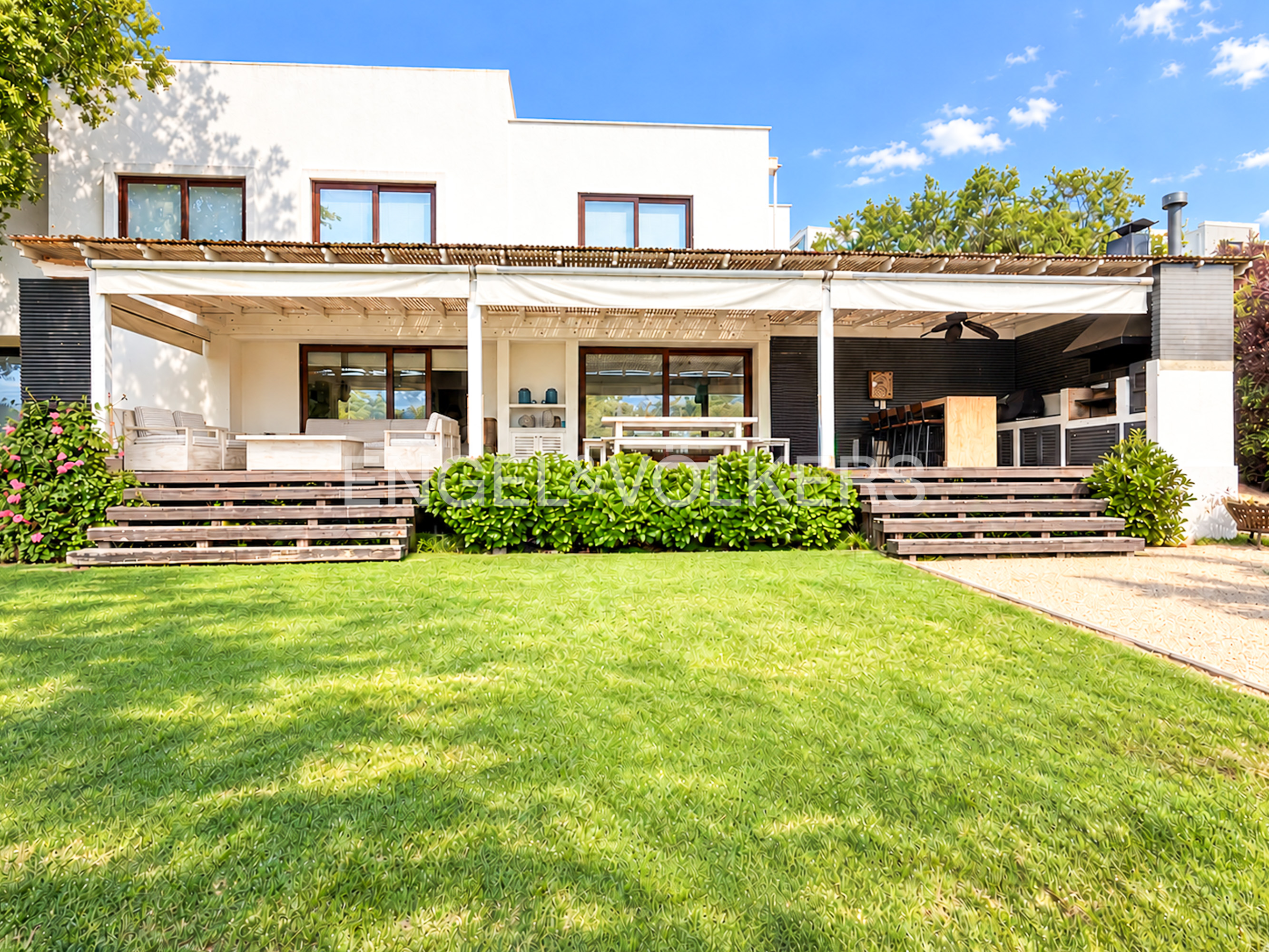Preciosa casa moderna en Marbella