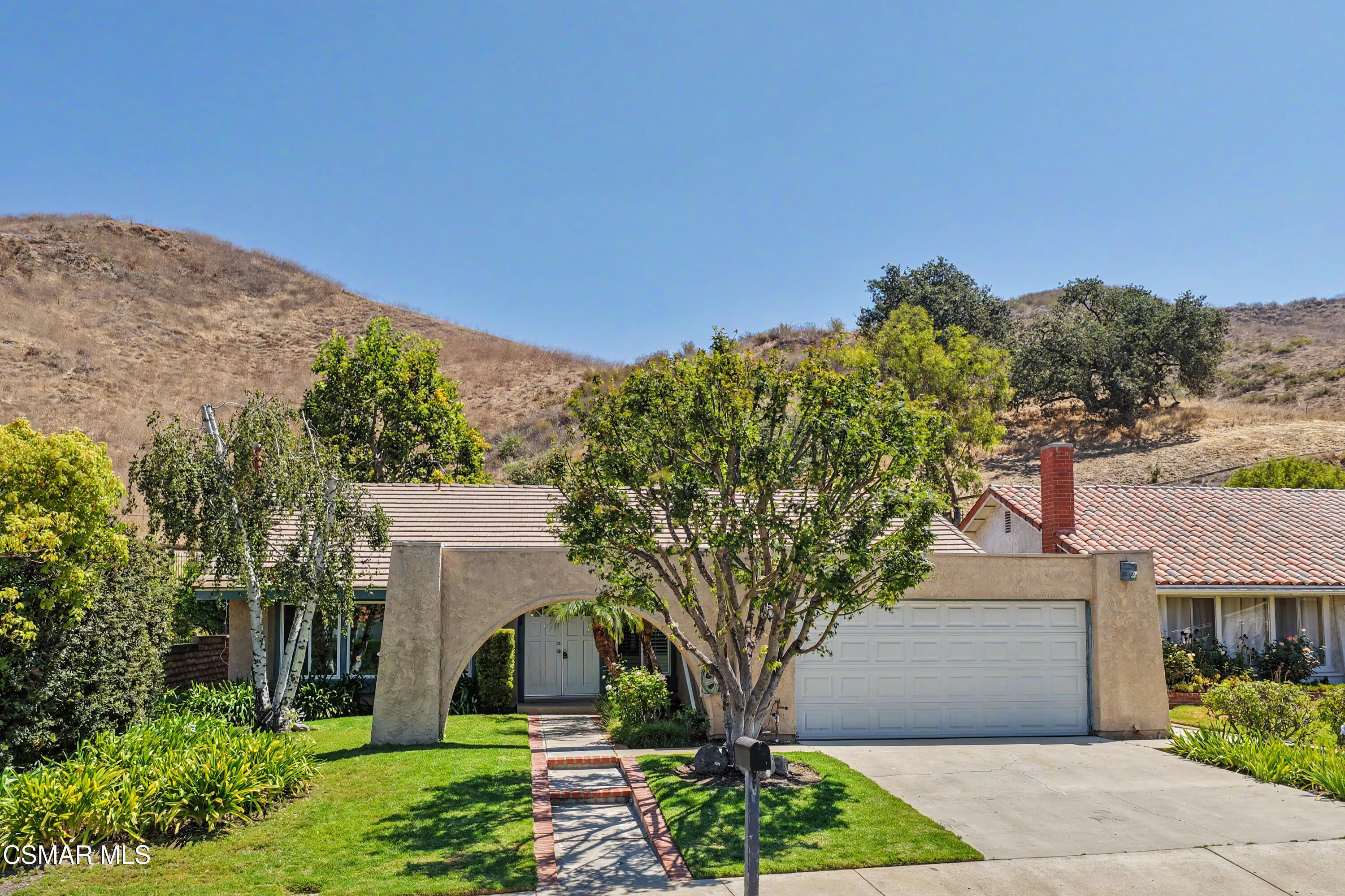 Single-Story with Sweeping Hill Views