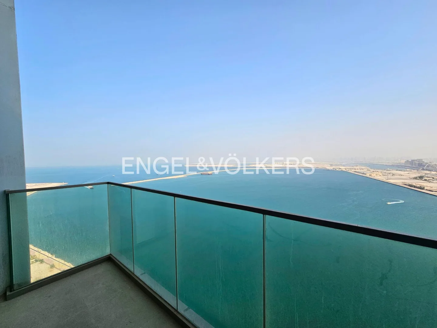 Exclusive | Sea View from 3 Sides | Low Floor