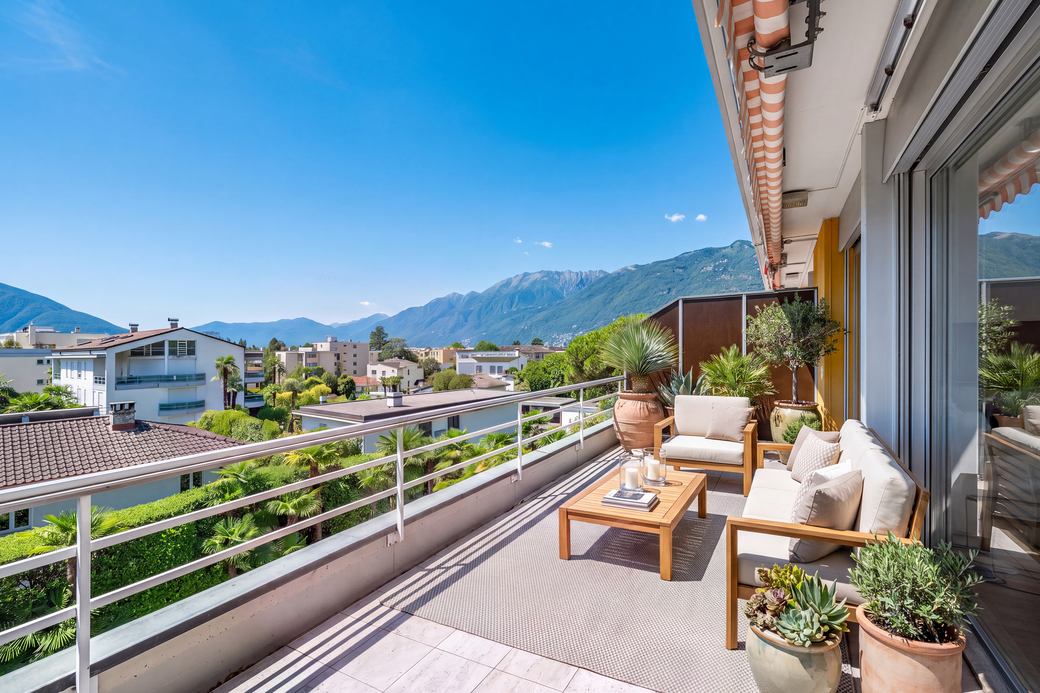 Penthouse with a large sun terrace (19)