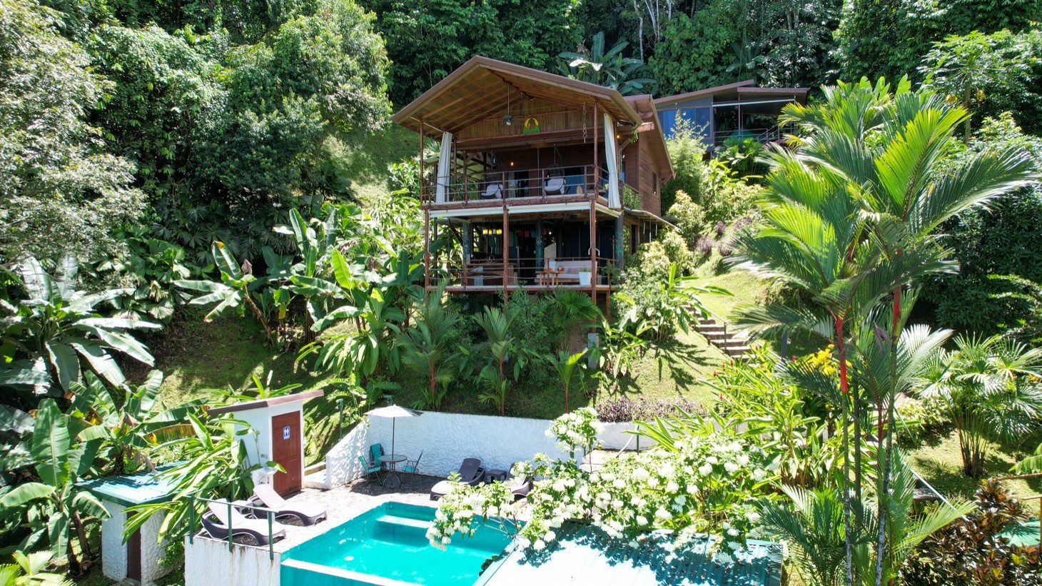 Three-Residence Ocean-View Estate with Infinity Pool