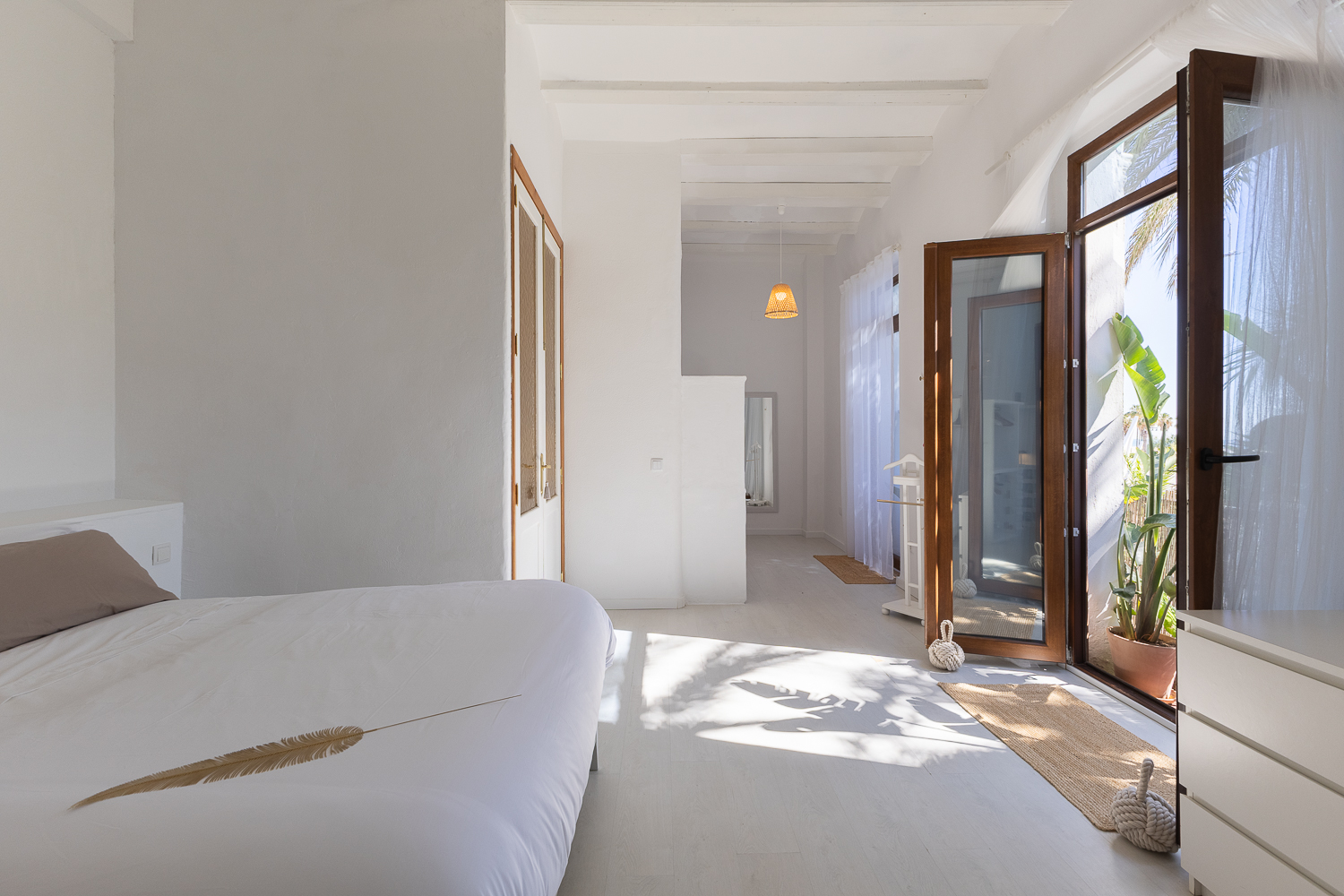 Eclectic property with seaviews