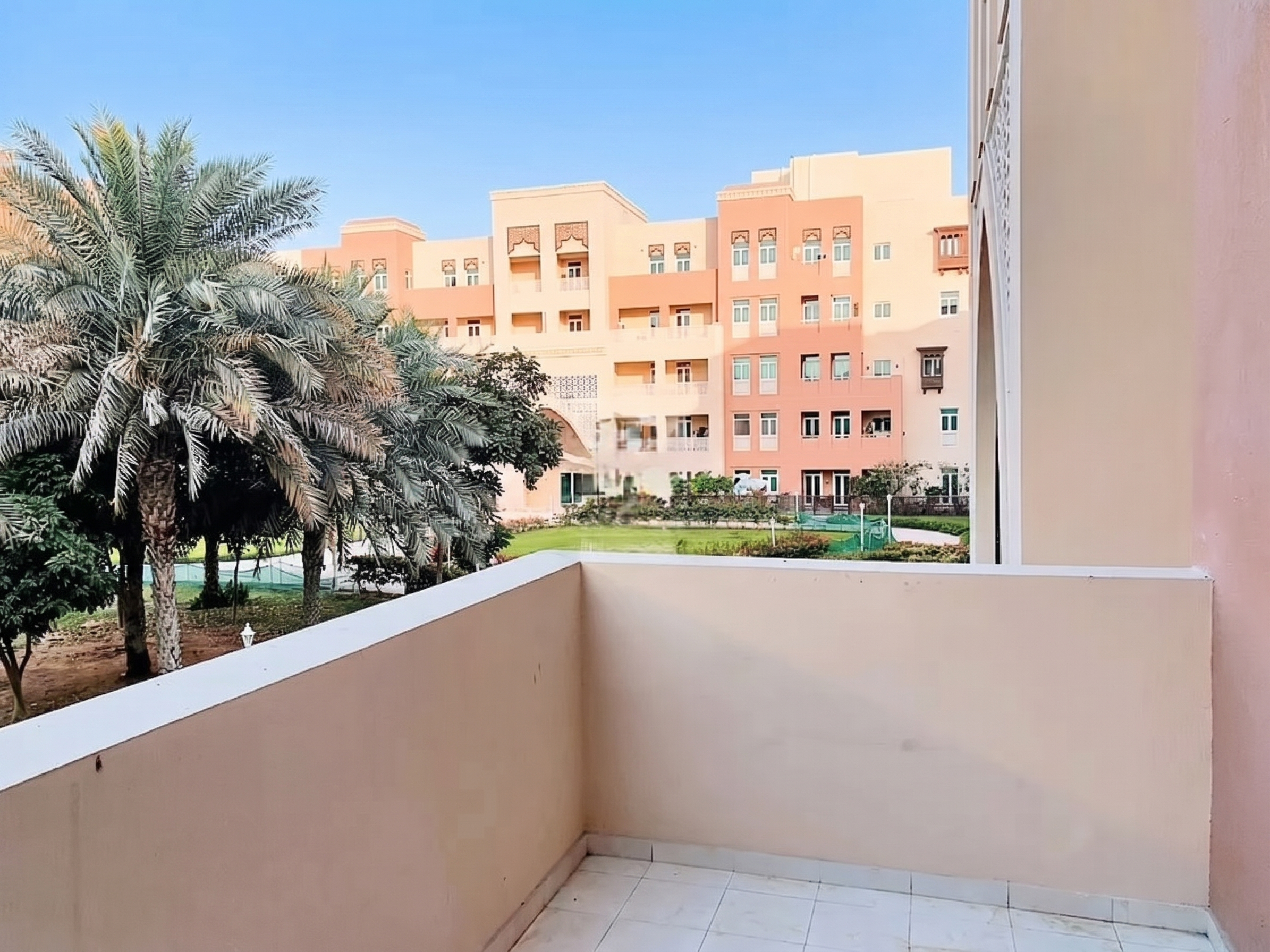 Park View | Low Floor | Next To Metro