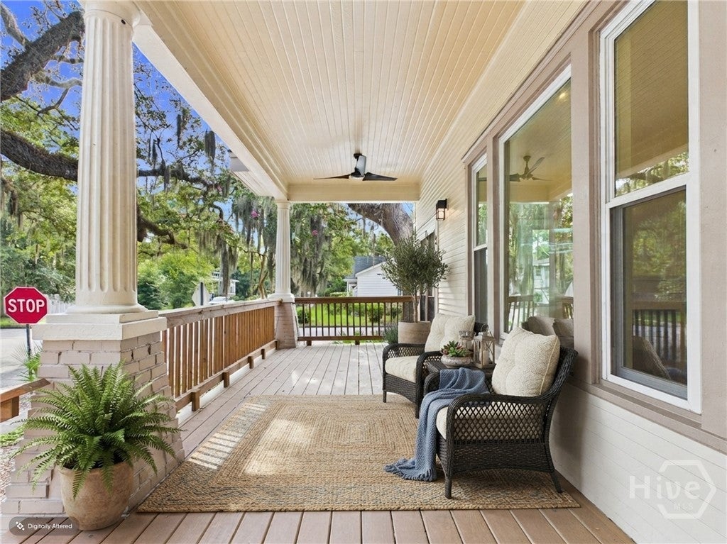 Stunning Renovated Home in Prime Walkable Savannah Location