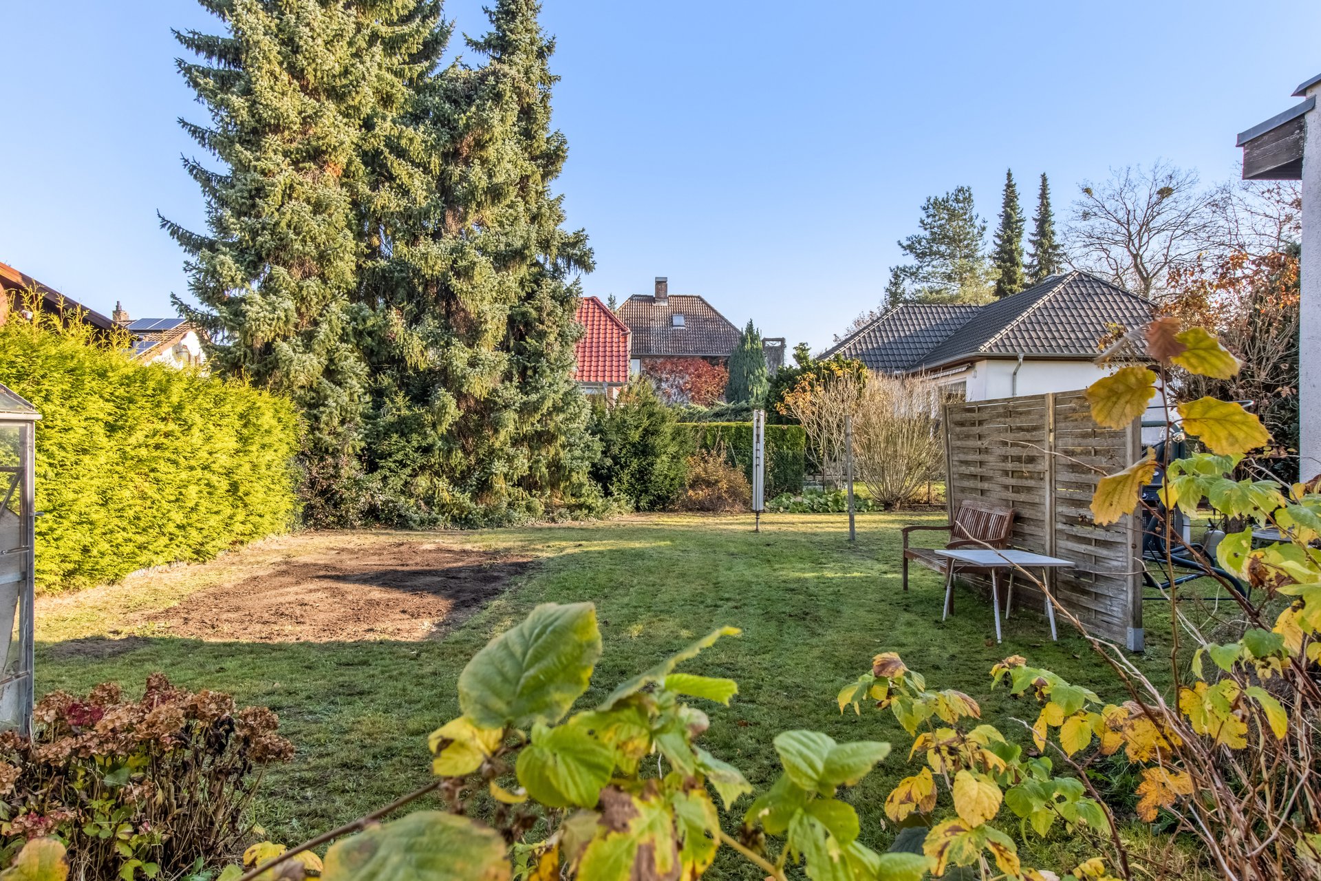 Ein Grundstück mit vielen Möglichkeiten Haus, Doppelhaus & mehr