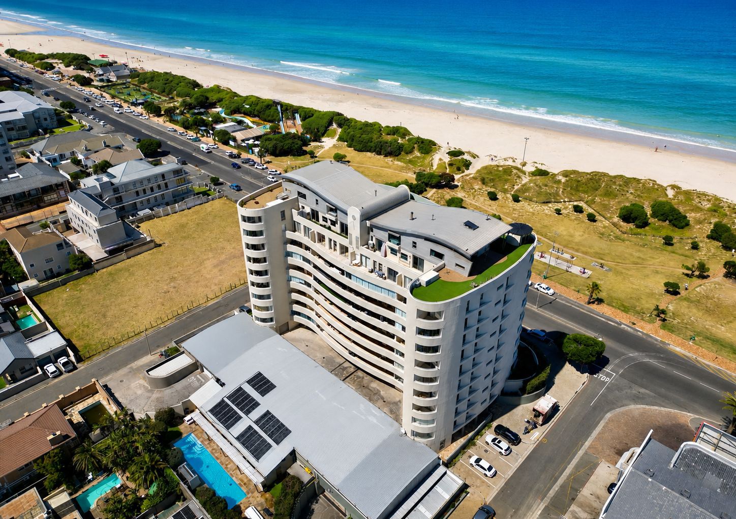 3 Bedroom Apartment / Flat for Sale in Strand North