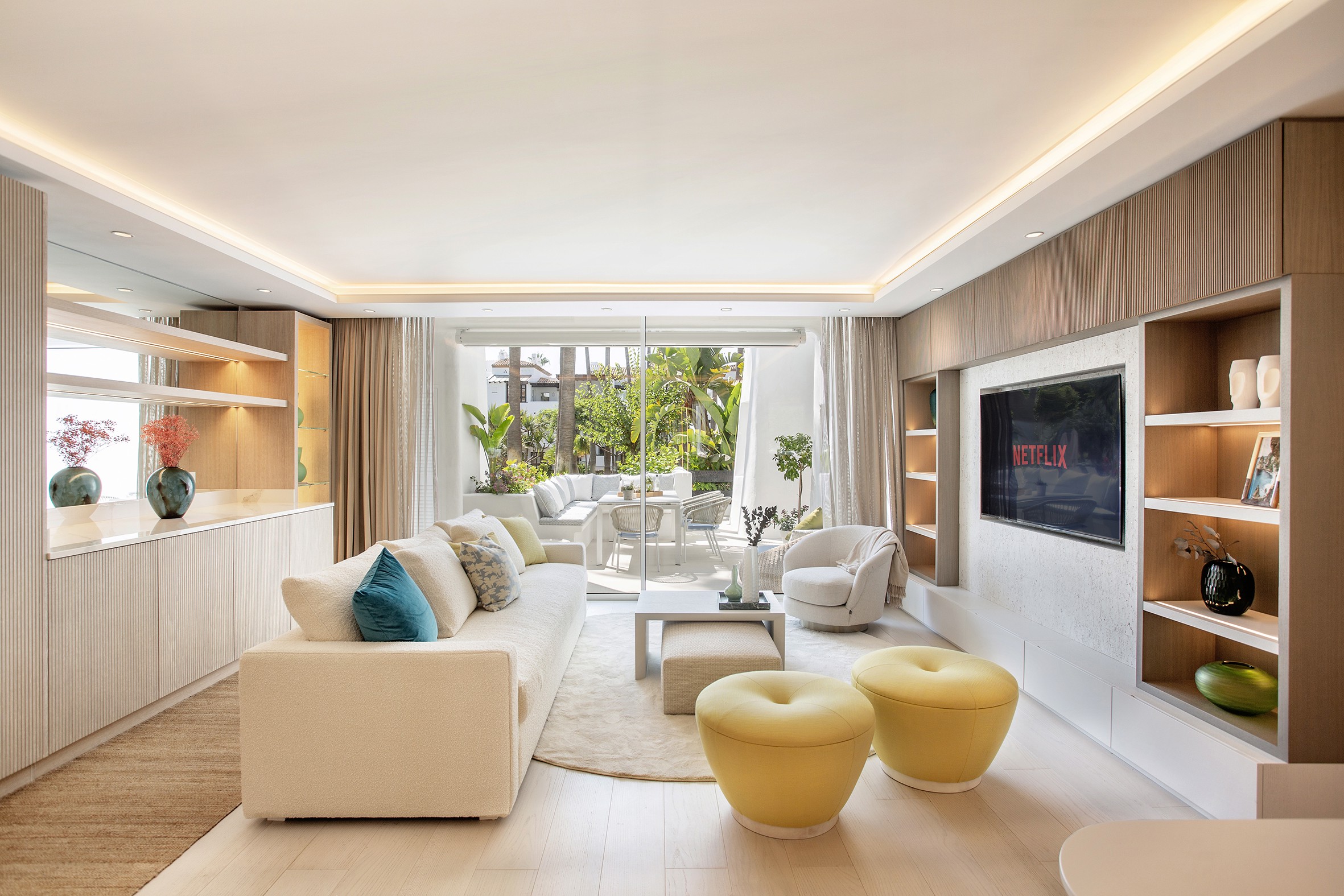 Exquisite Luxus-Wohnung in Marina Puente Romano