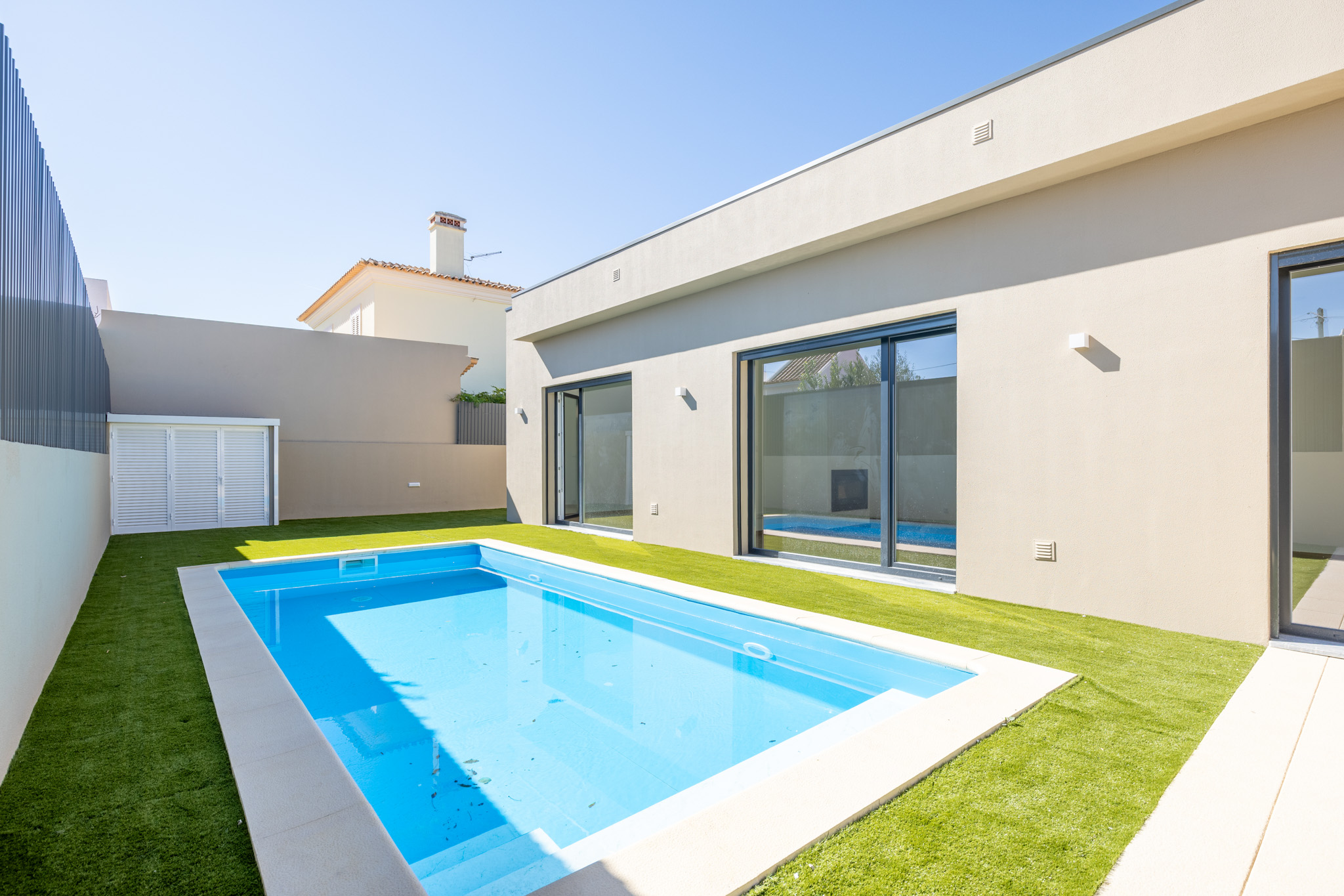 Detached 4-bedroom house with pool in Azeitão