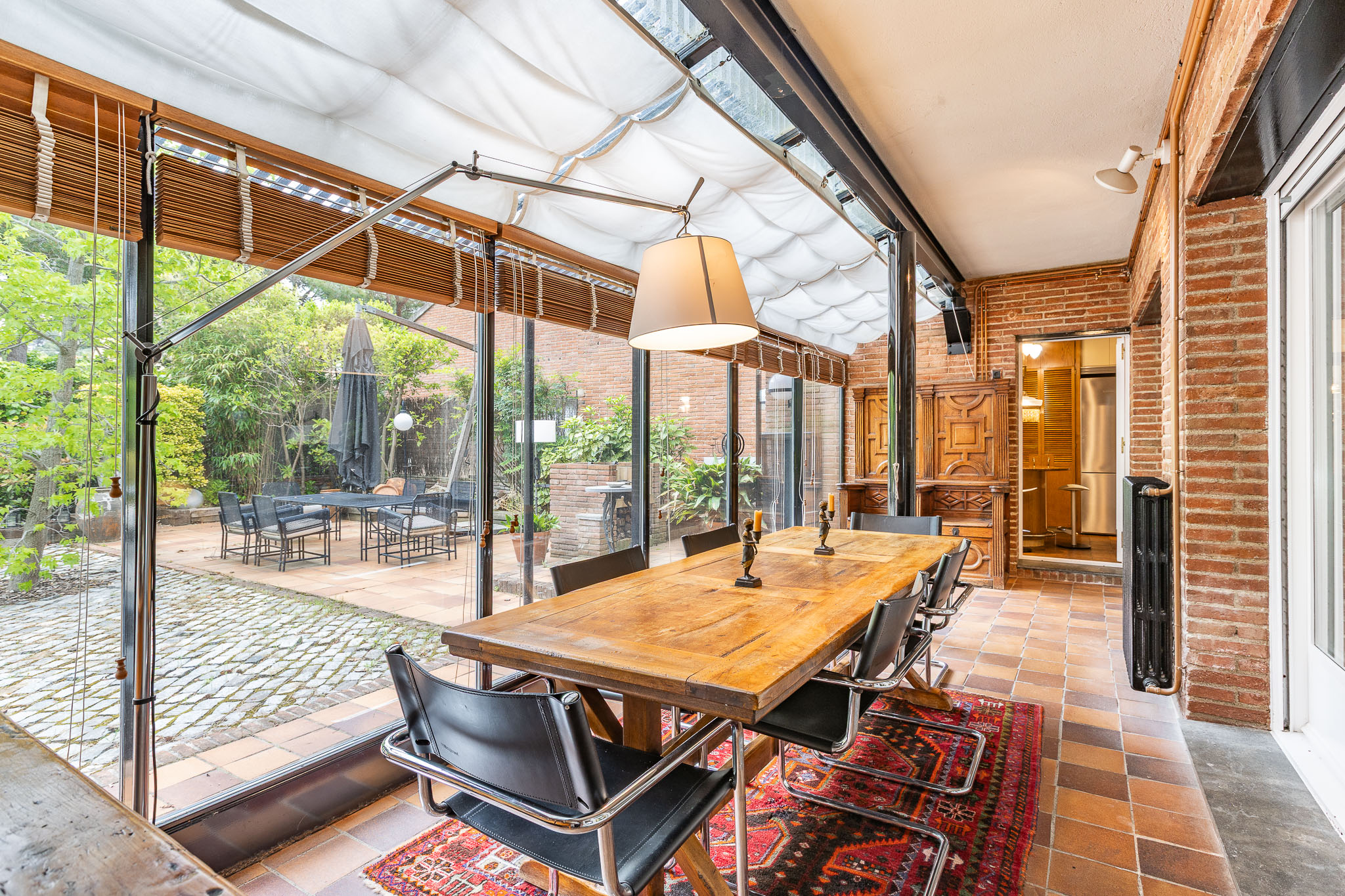 Gran casa familiar amb jardí, terrassa i 7 habitacions a Matadepera