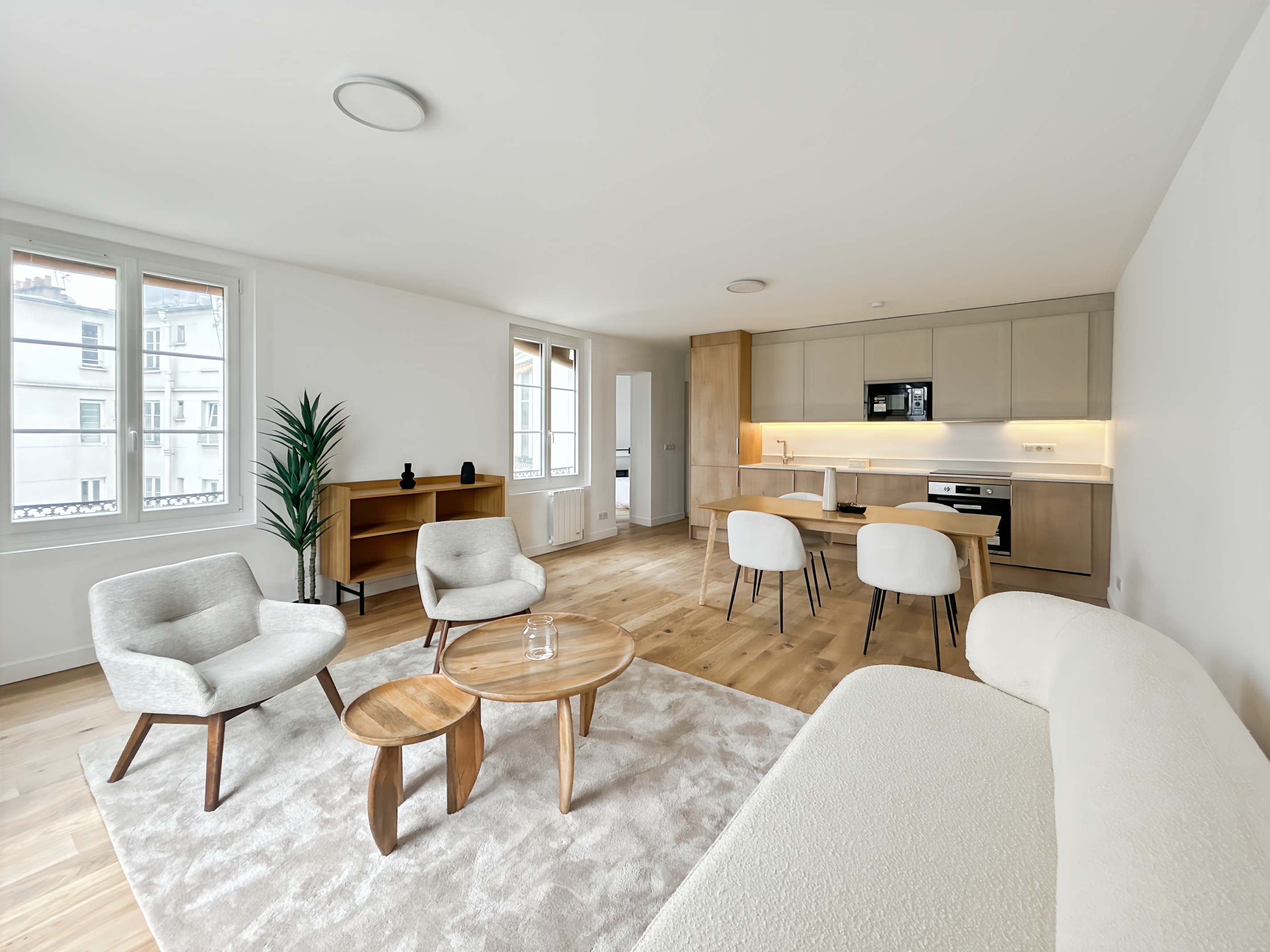 Paris 7. – Elegant renovierte 3-Zimmer-Wohnung nahe dem Champ de Mars
