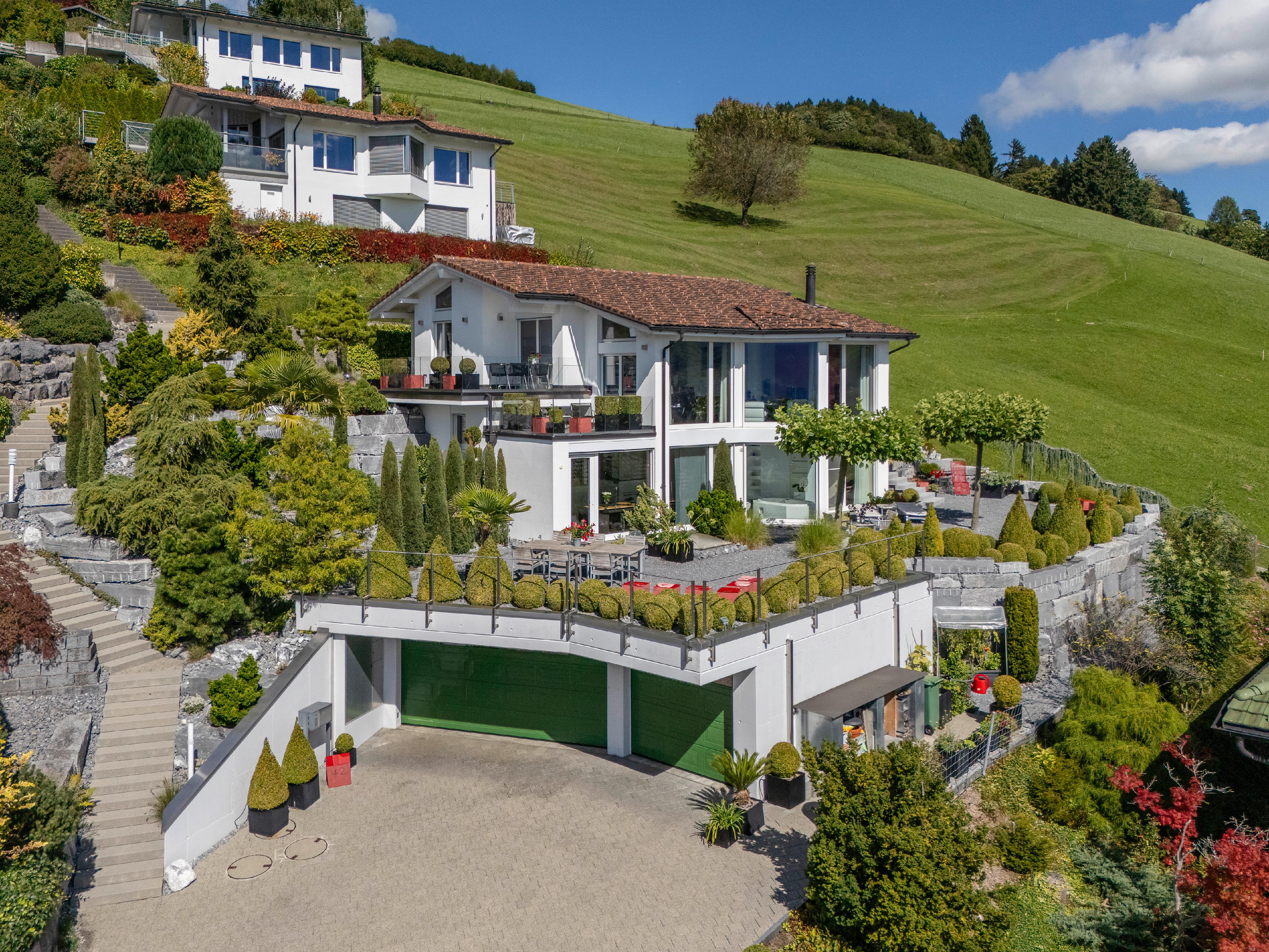 Exclusive living with panoramic views