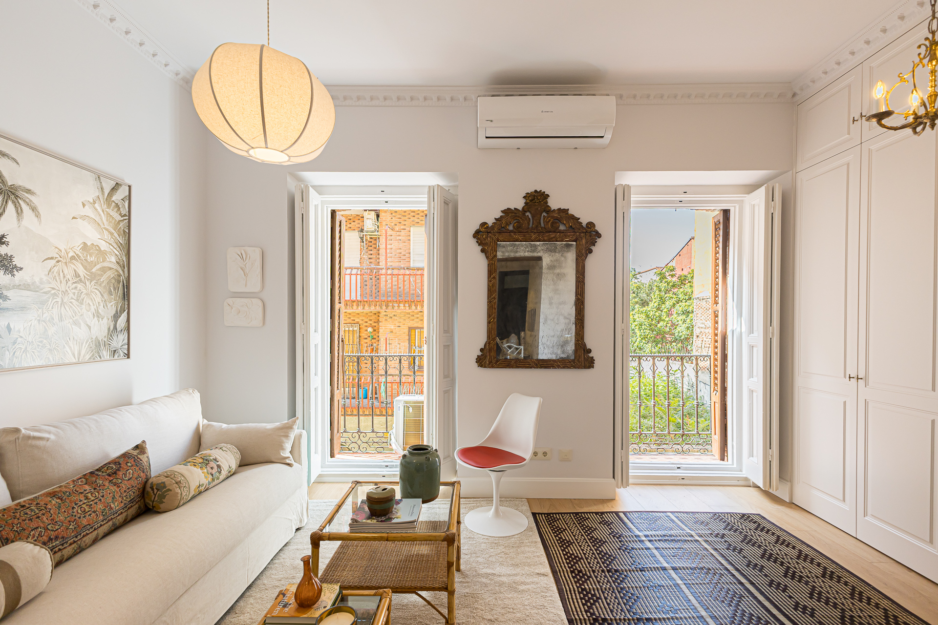 Exclusive, bright designer apartment in Lavapiés