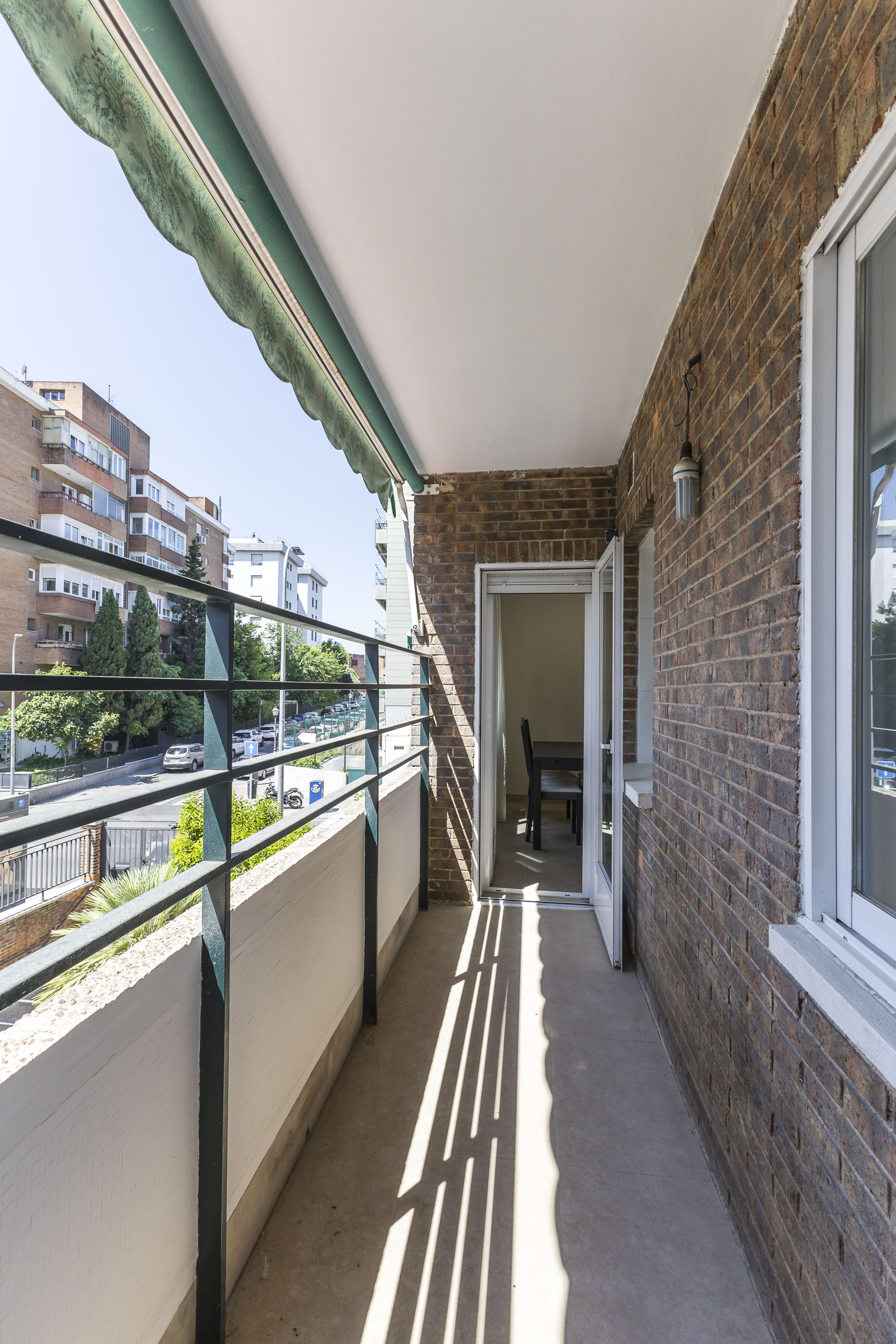 Apartment with terrace in Chamartín