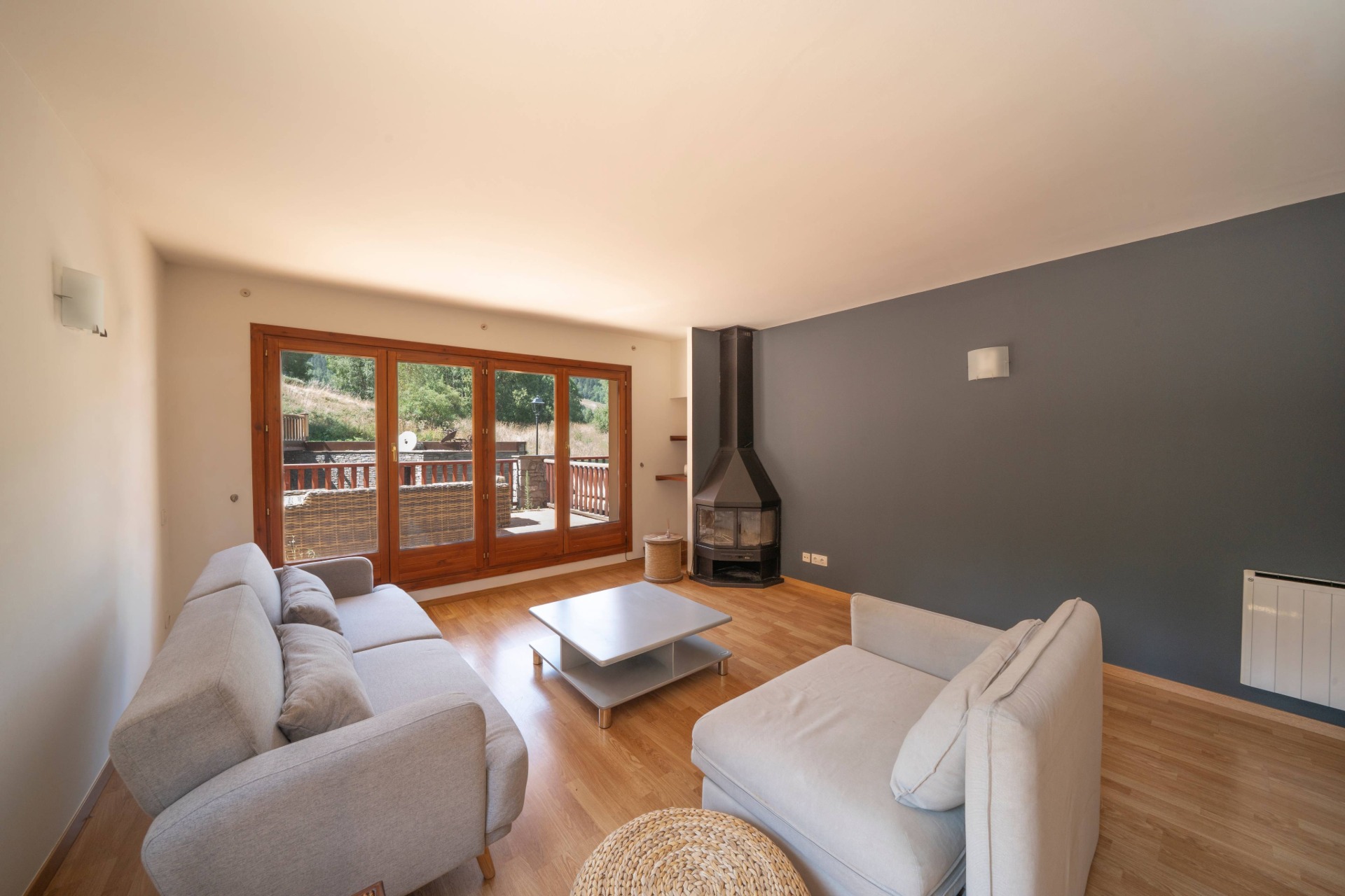 Great apartment with terrace at the foot of the slopes