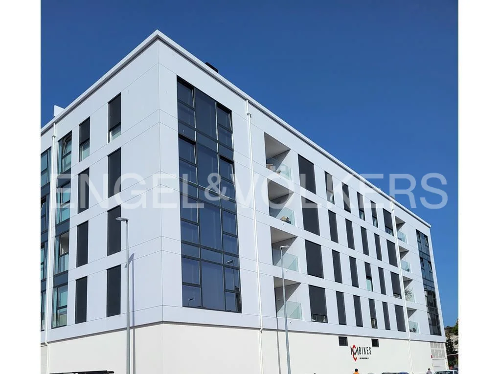 Engel&Völkers presents a brand new 117m2 duplex flat in Noya.