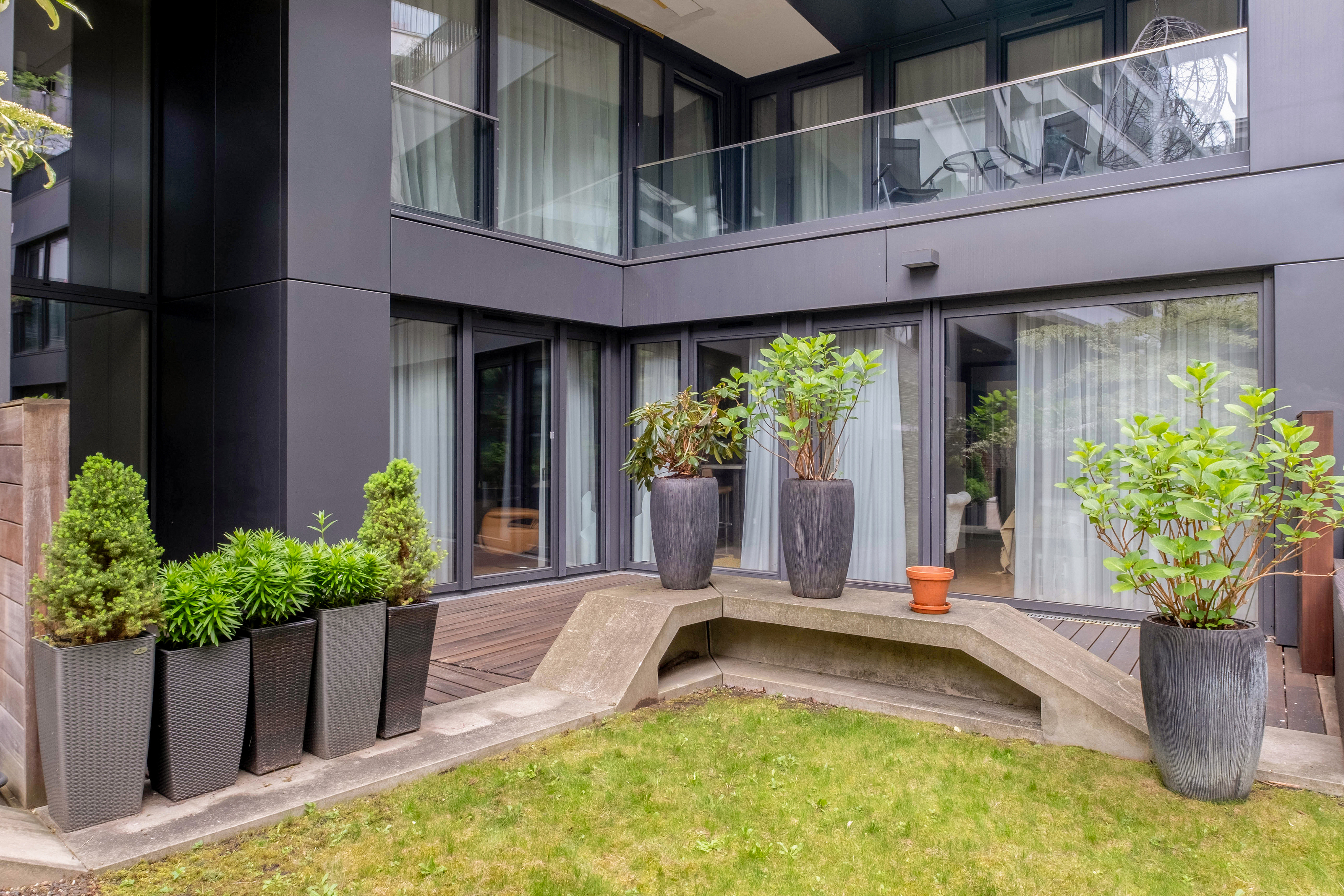 Quiet apartment with terrace in central Mitte