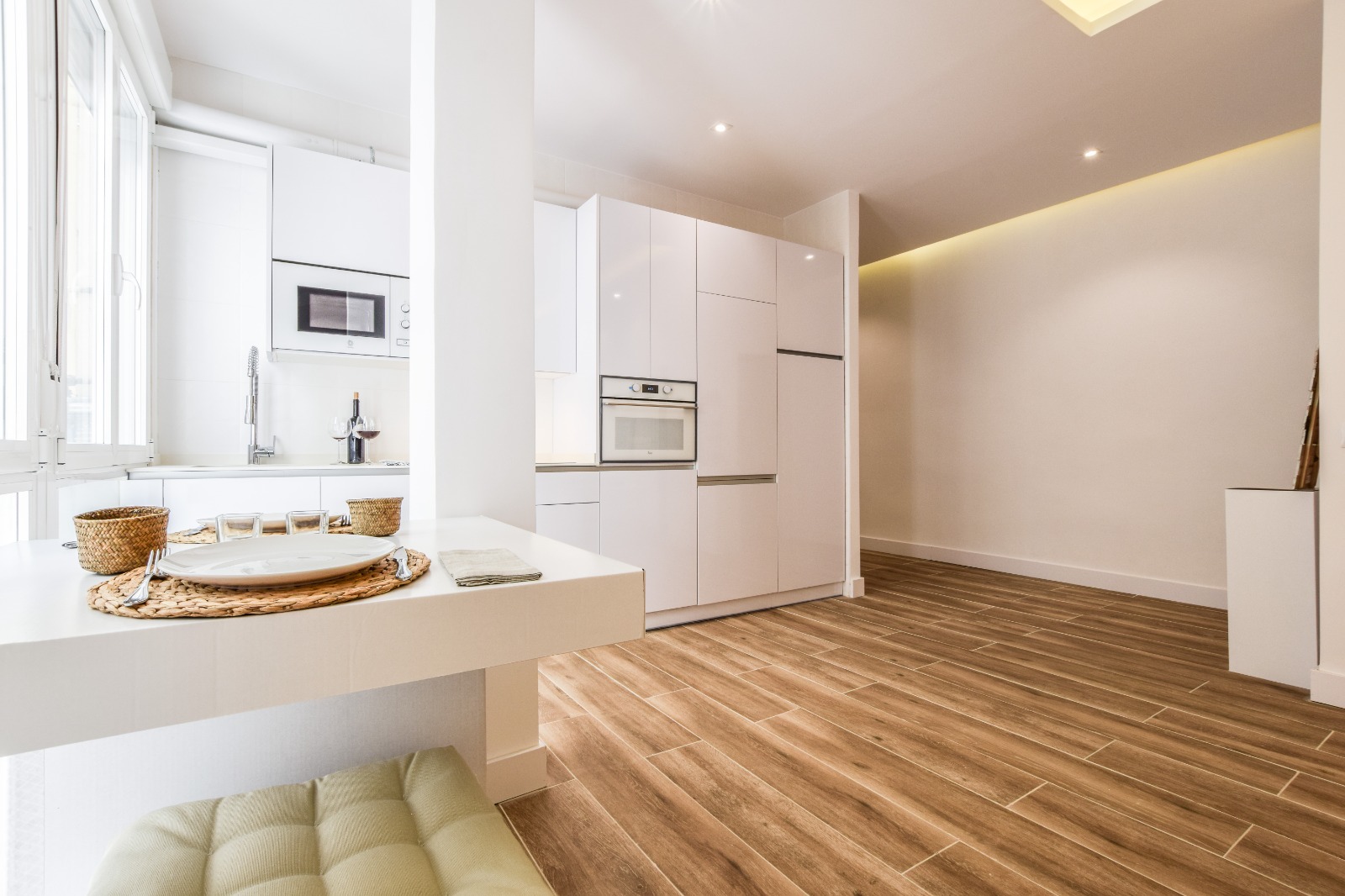 Designer apartment in Ibiza – Short stay near Retiro Park