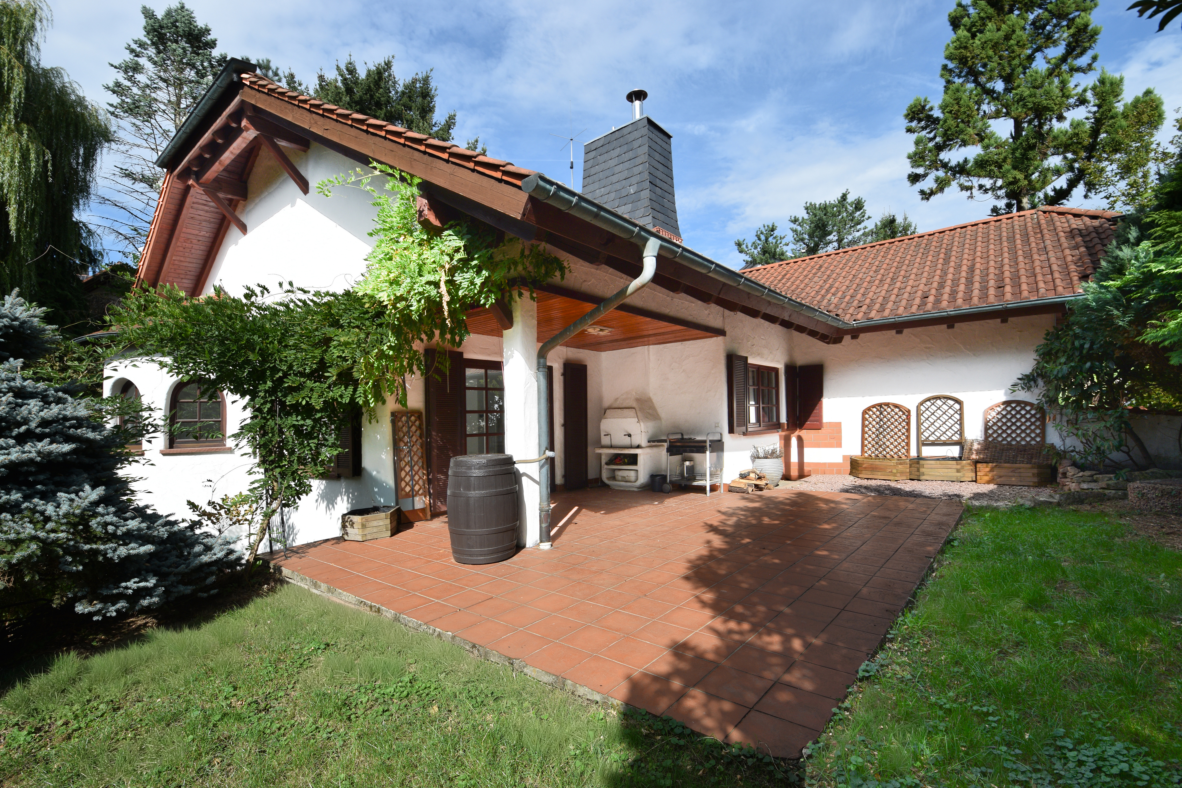 Wohnen im Grünen - Traumhaftes Einfamilienhaus in Hösbach/Rottenberg