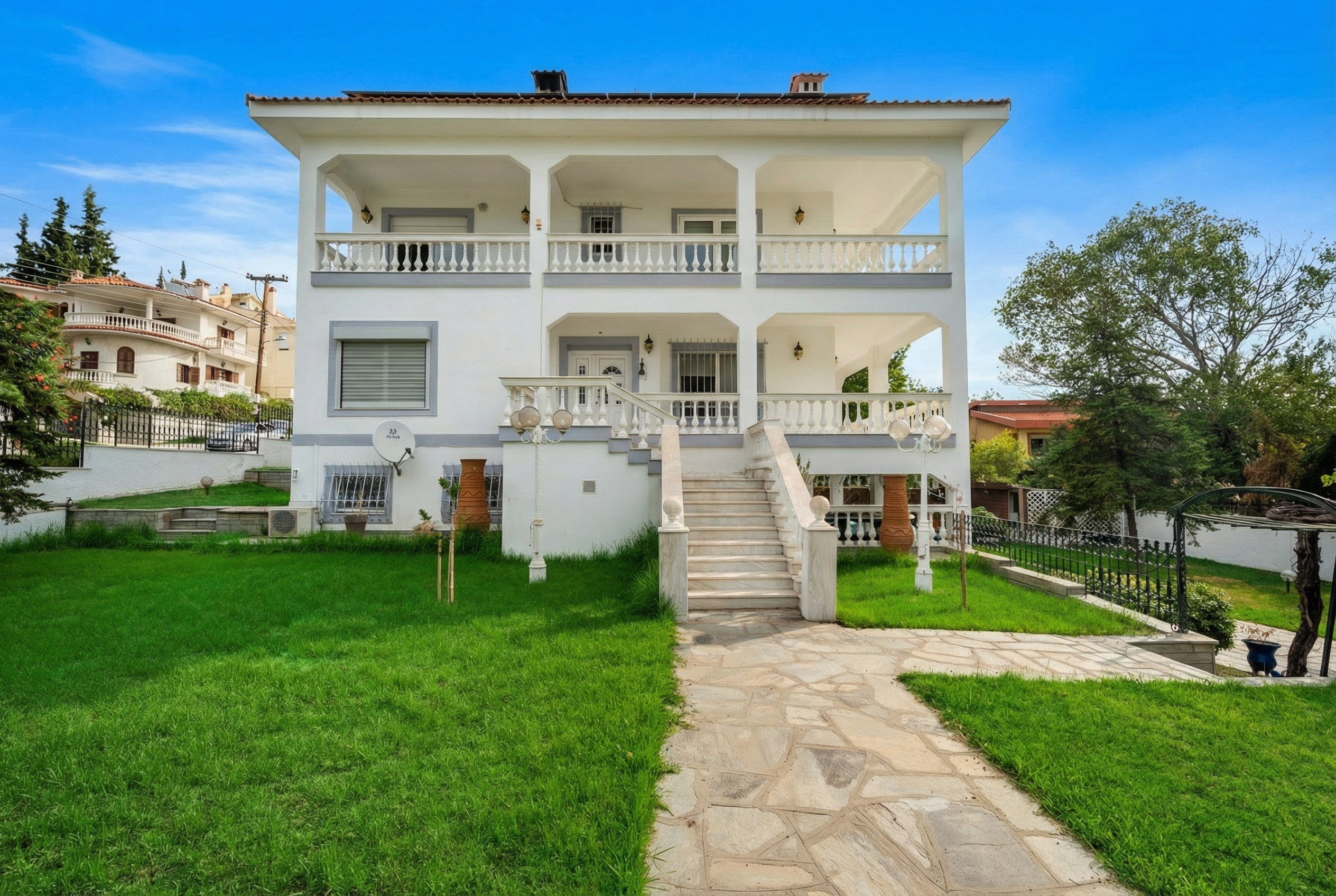 Luxury detached house 440 sq.m. in Galini Oreokastro [KI-modifiziert]