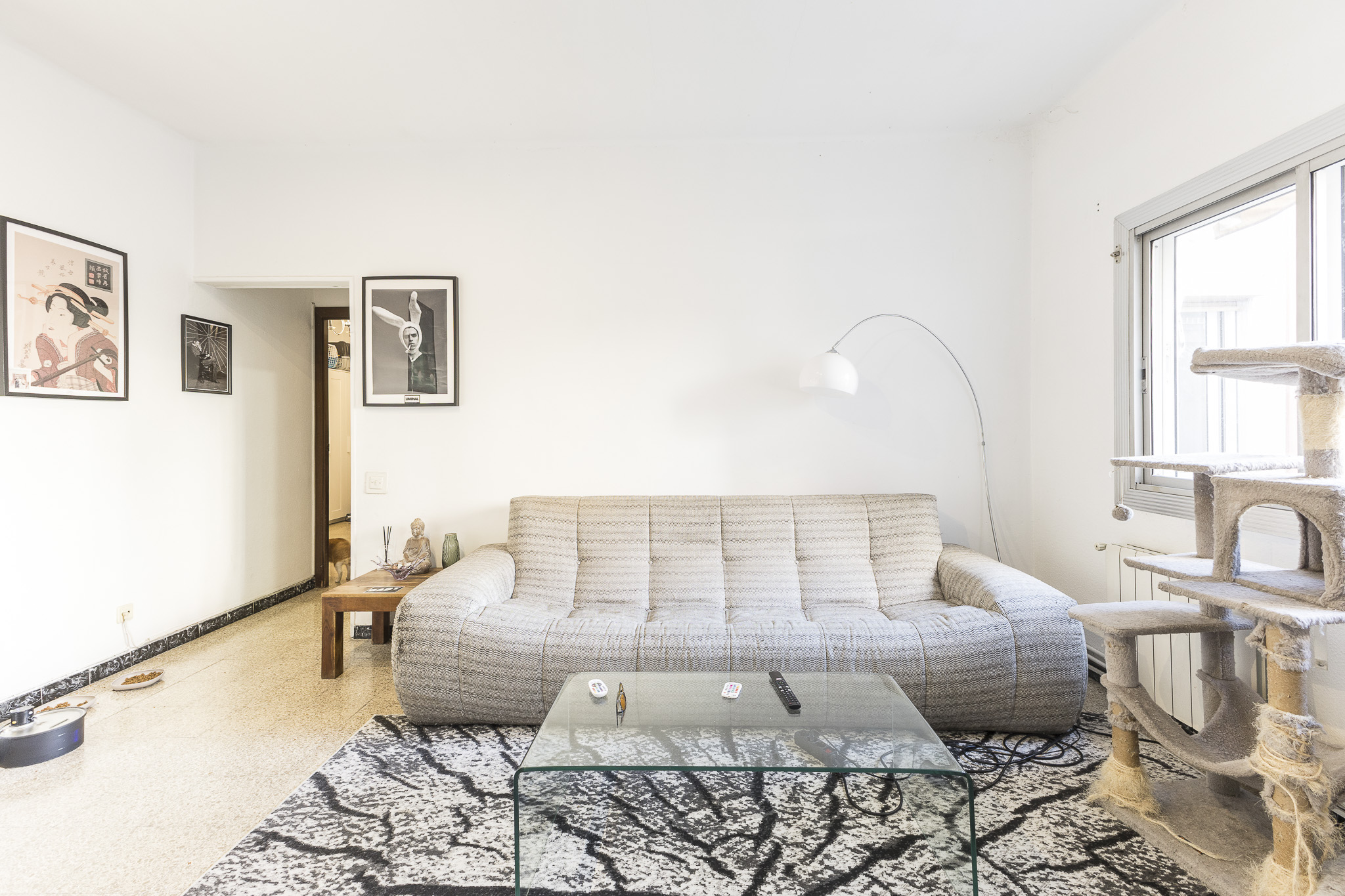 Bright apartment steps from Ciutadella Park