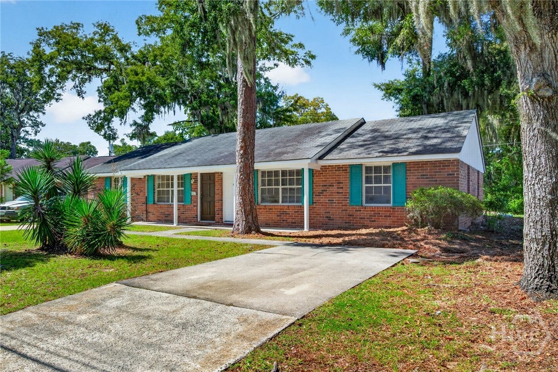 Dual-Unit Income Property Near Savannah State