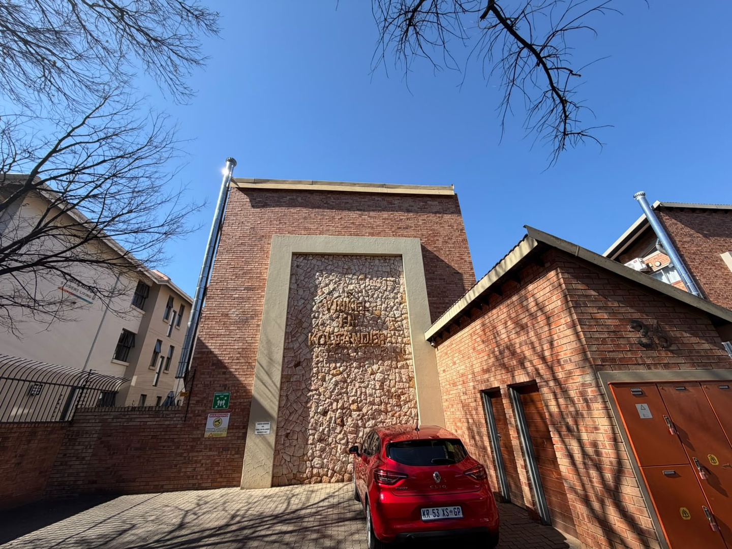 One Bedroom Groundfloor Apartment For Sale!