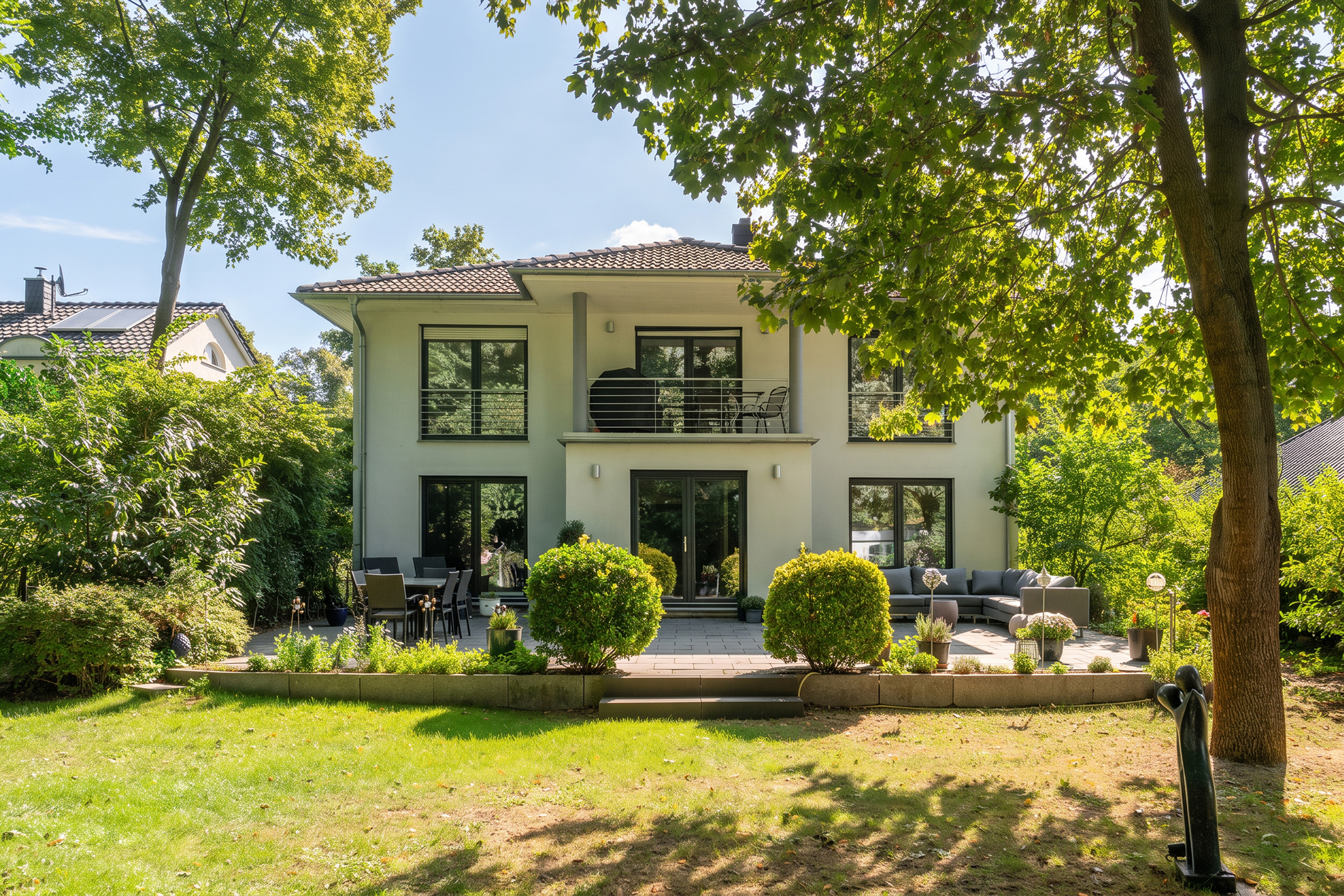 Green idyll, a house full of possibilities: live, work, or rent it out as you wish [AI-modified]