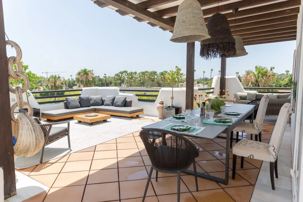 Penthouse in El Polo for rent in August